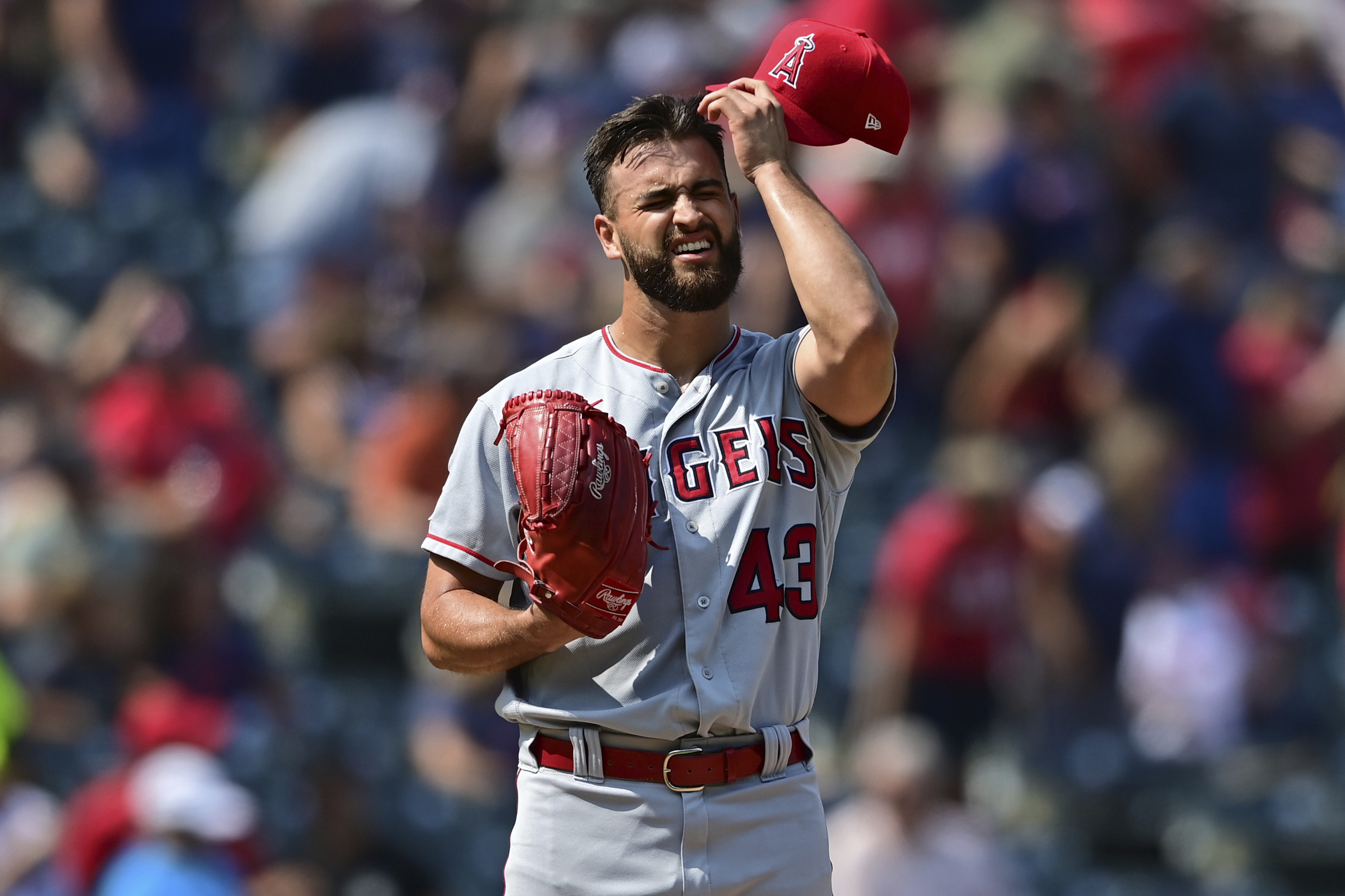 Ramirez hits game-winner in 9th to lift Red Sox over Angels 6-3