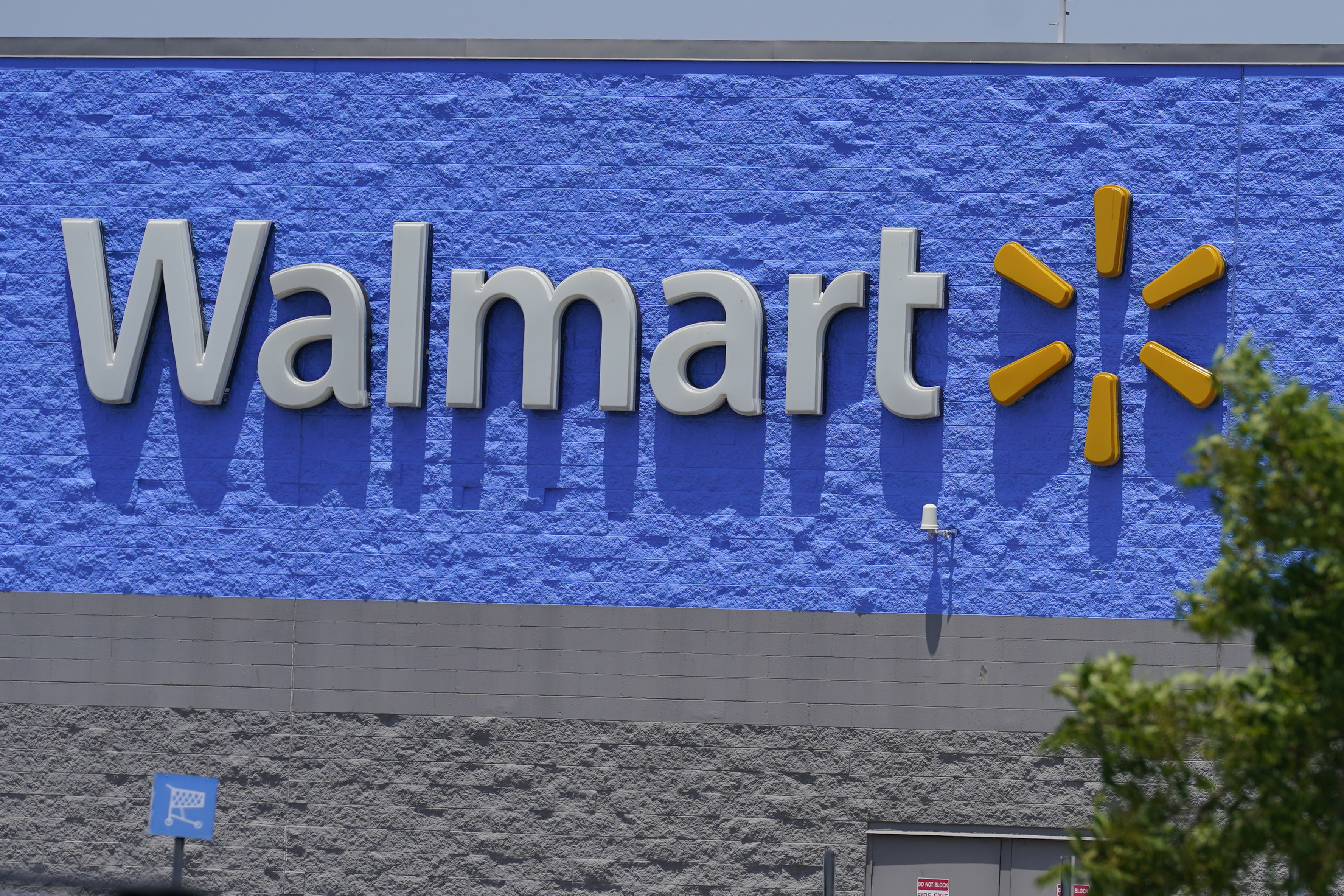 Kissimmee Walmart temporarily closing