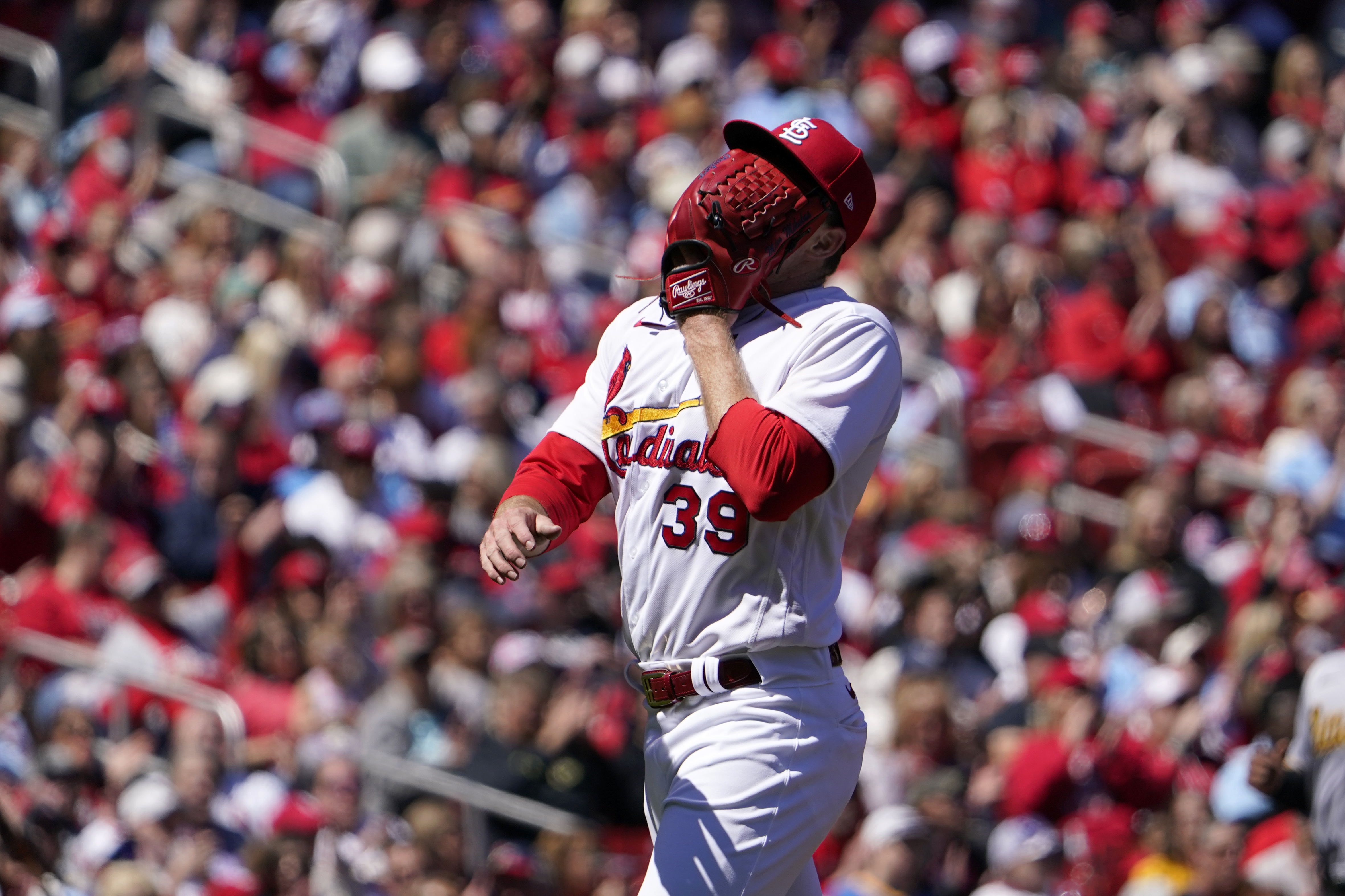 Cardinals' Nolan Arenado got favorable call while hitting for