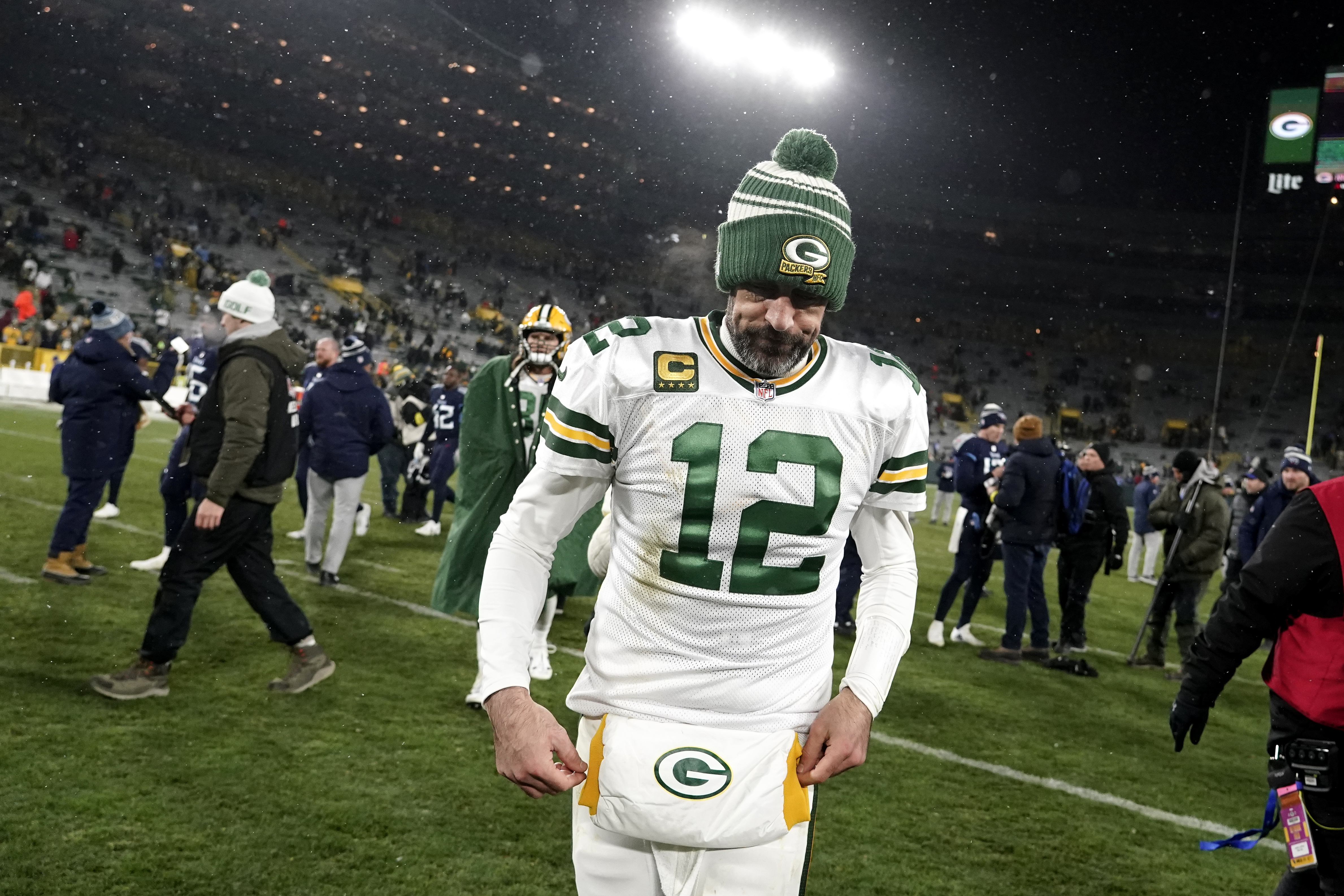 Aaron Rodgers, Packers in desperate mode facing Titans