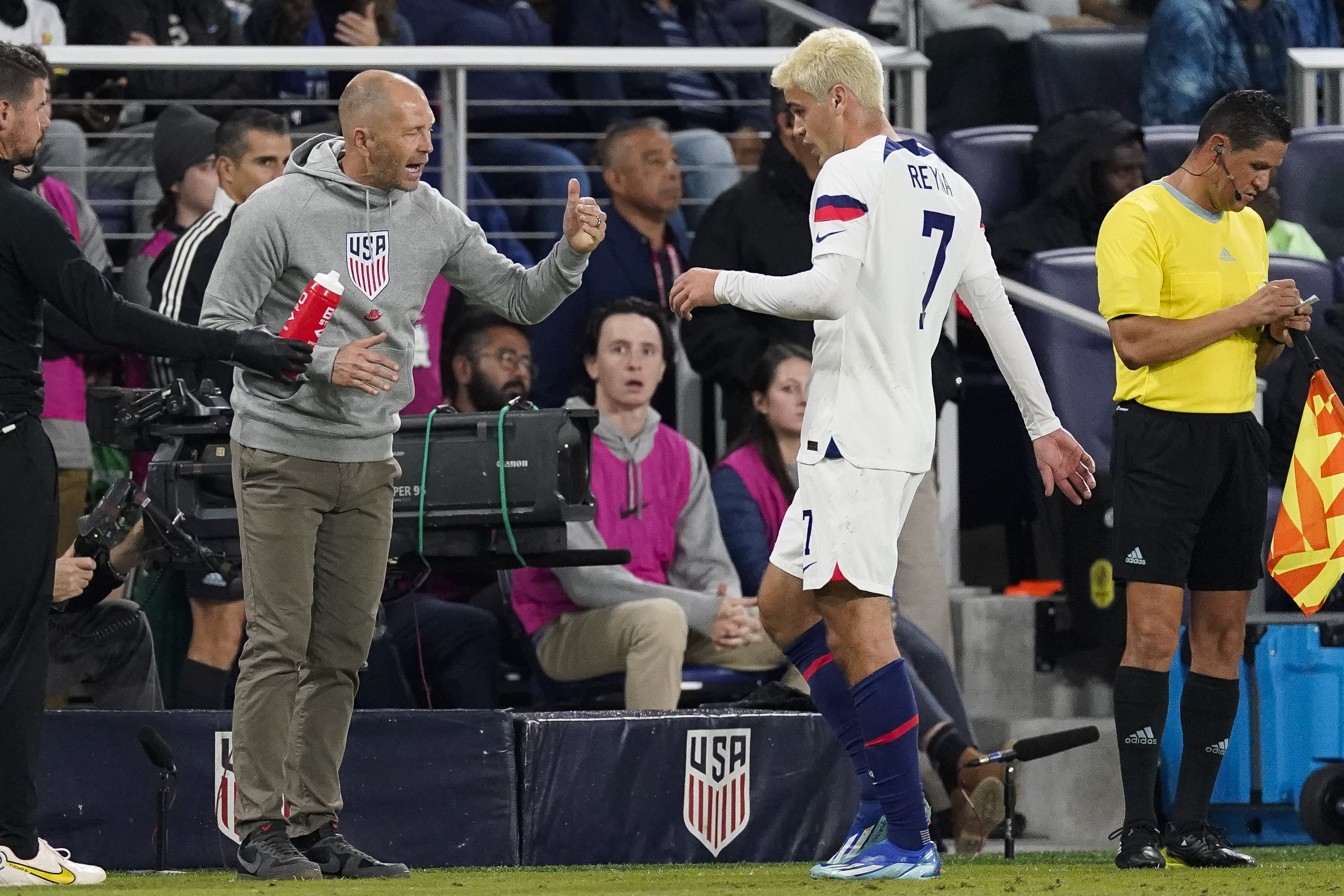 Claudio Reyna told U.S. Soccer about past Gregg Berhalter domestic