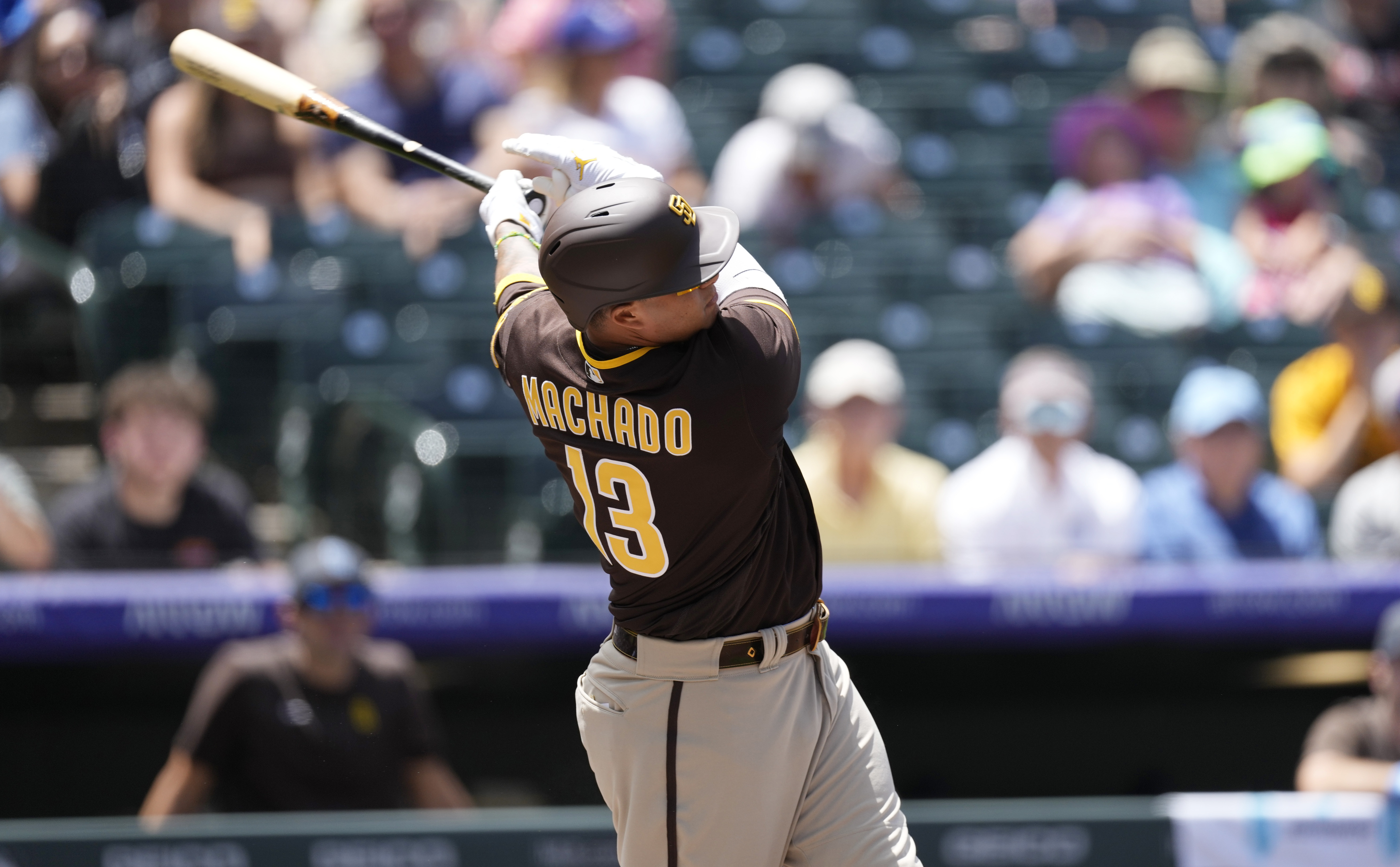 Padres star Machado sprains ankle, Rockies complete sweep