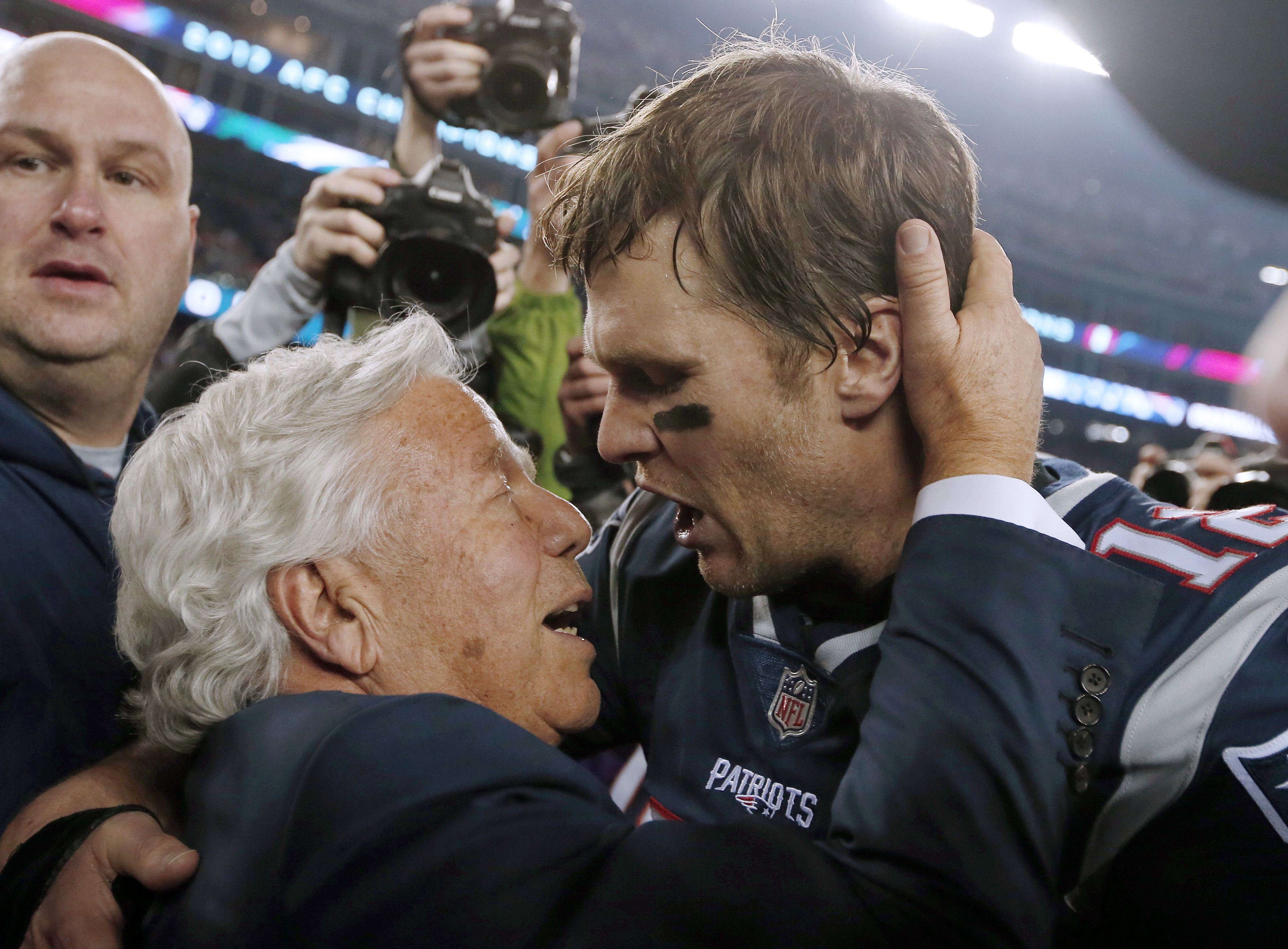 Tom Brady retires after 22 seasons, 7 Super Bowl titles