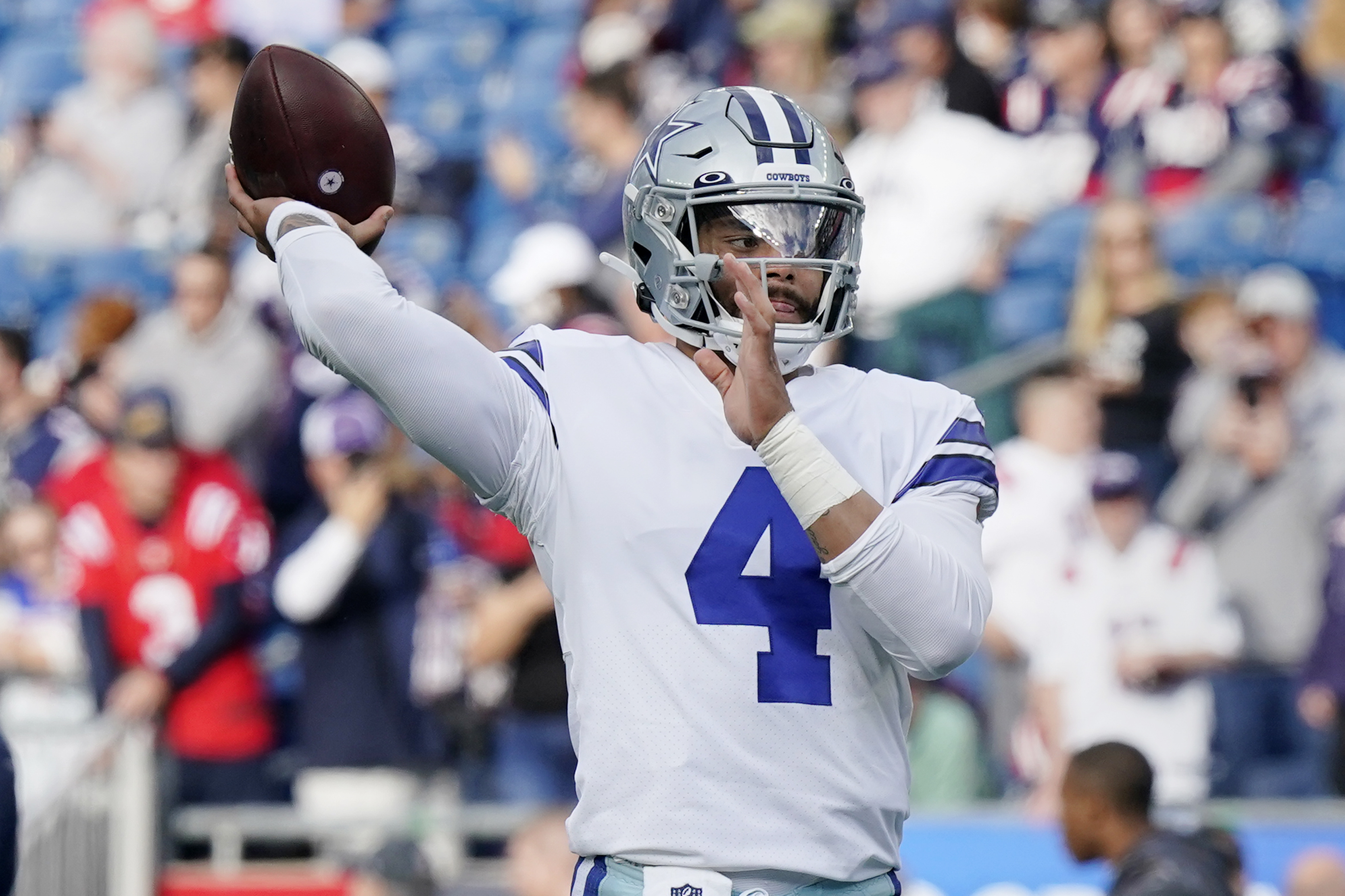 Dallas Cowboys cornerback Maurice Canady wears a Crucial Catch