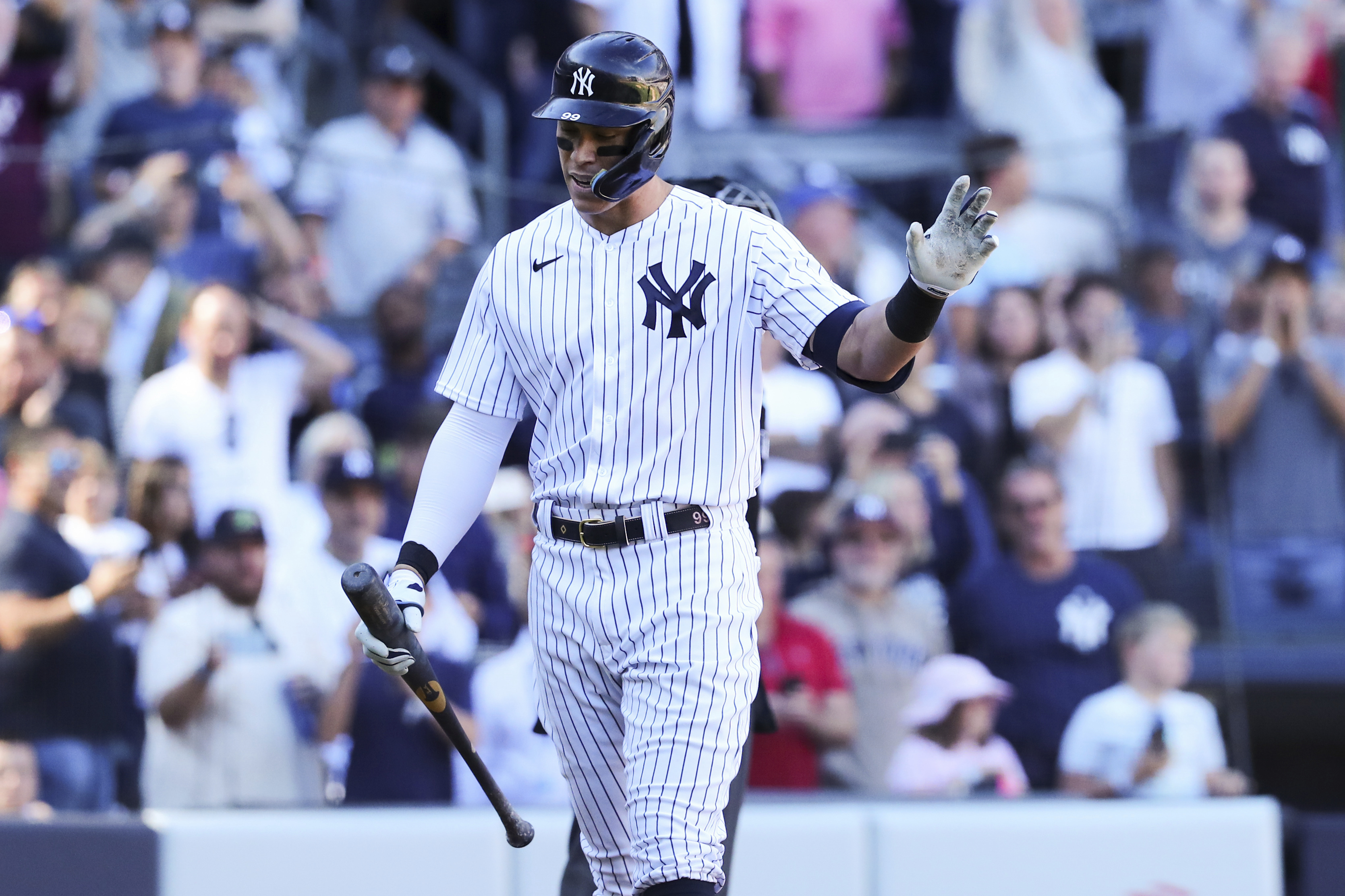 Aaron Judge stays at 60; Oswaldo Cabrera slam sparks Yankees win