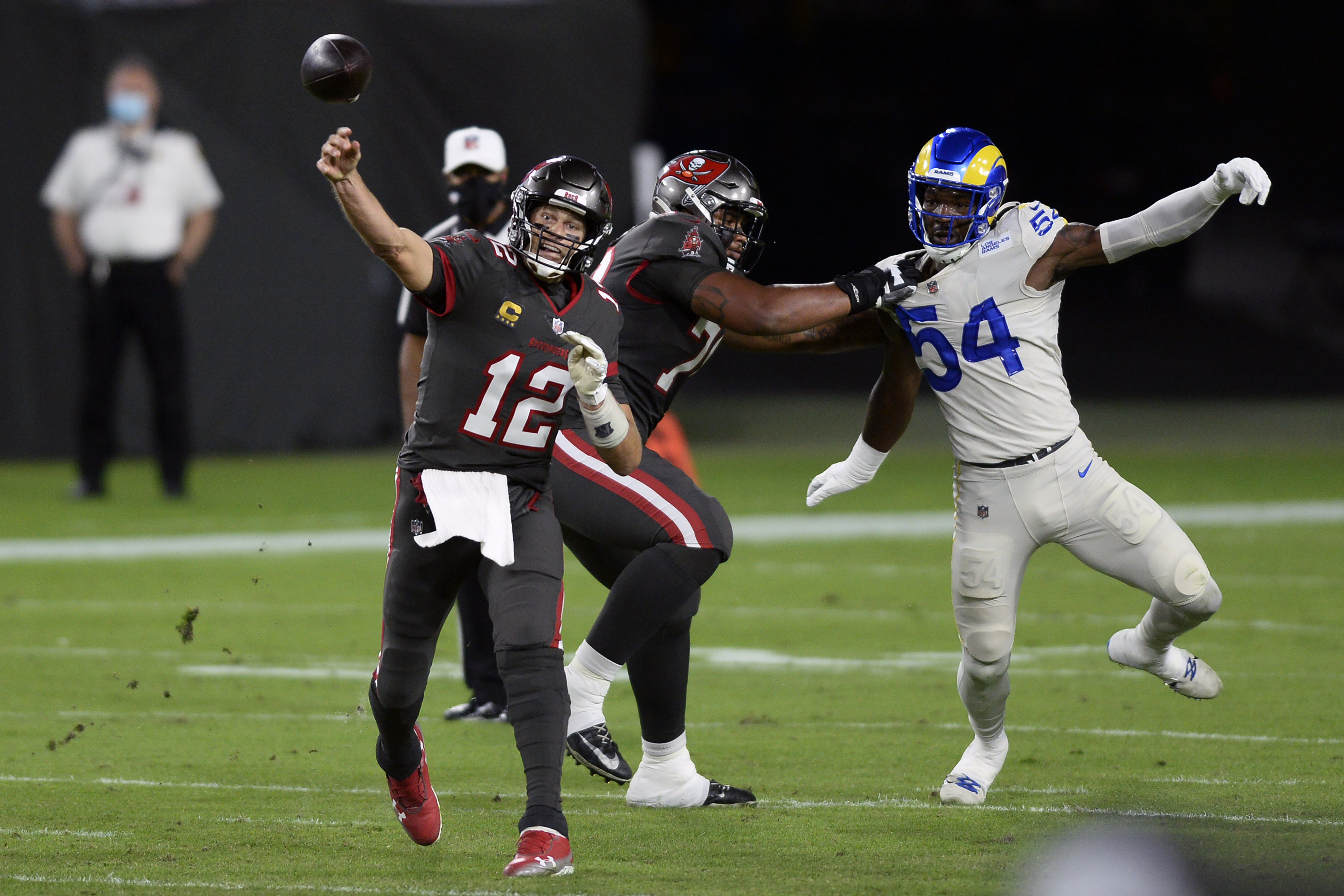 Goff throws for 376 yards, 3 TDs in Rams' 27-24 win vs Bucs Los Angeles Rams  Jared Goff AP Tom Brady Tampa Bay Buccaneers