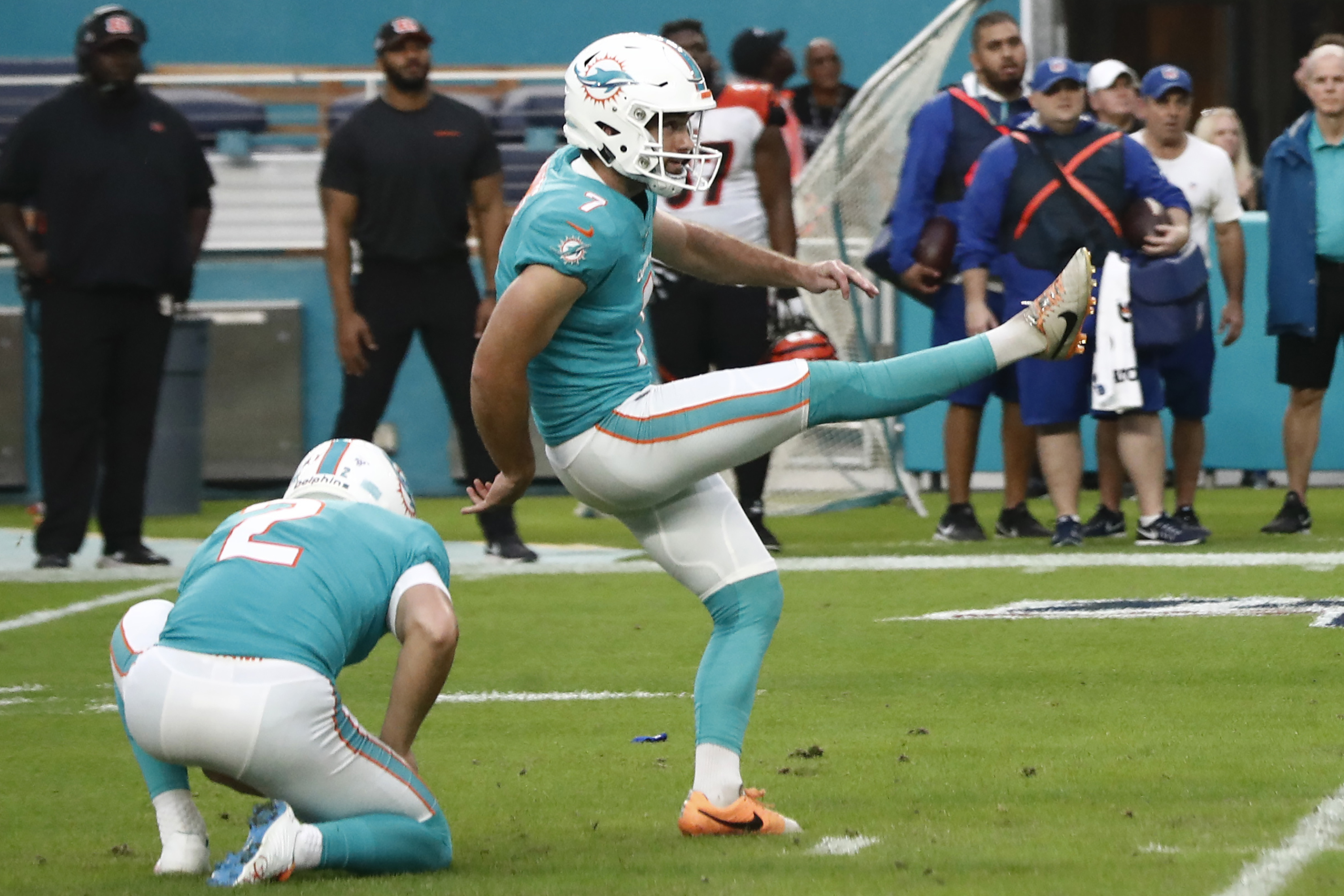 Miami Gardens, Florida, USA. 1st Dec, 2019. Miami Dolphins