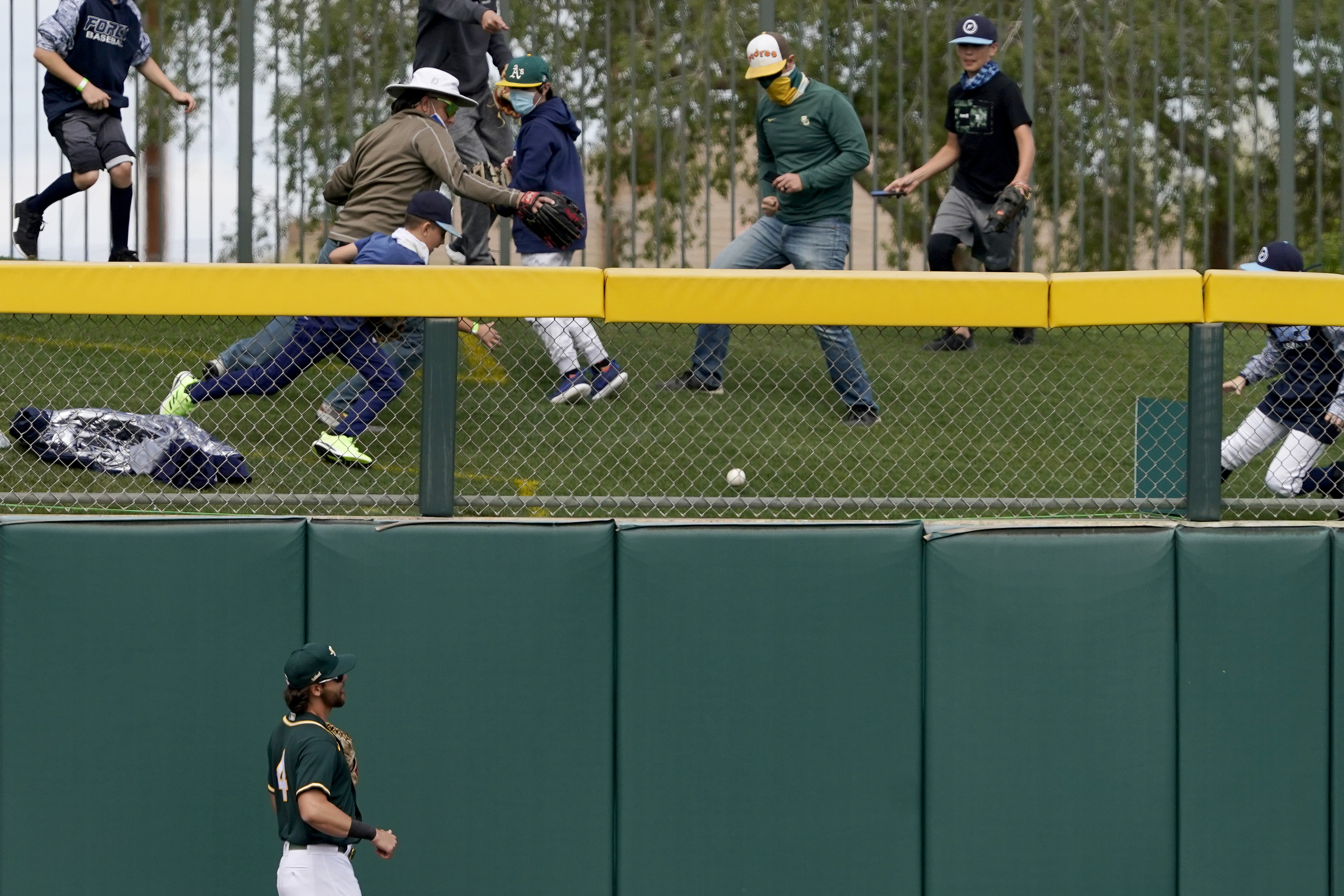 Bogaerts spring debut after shoulder woe, Tatis HR in return