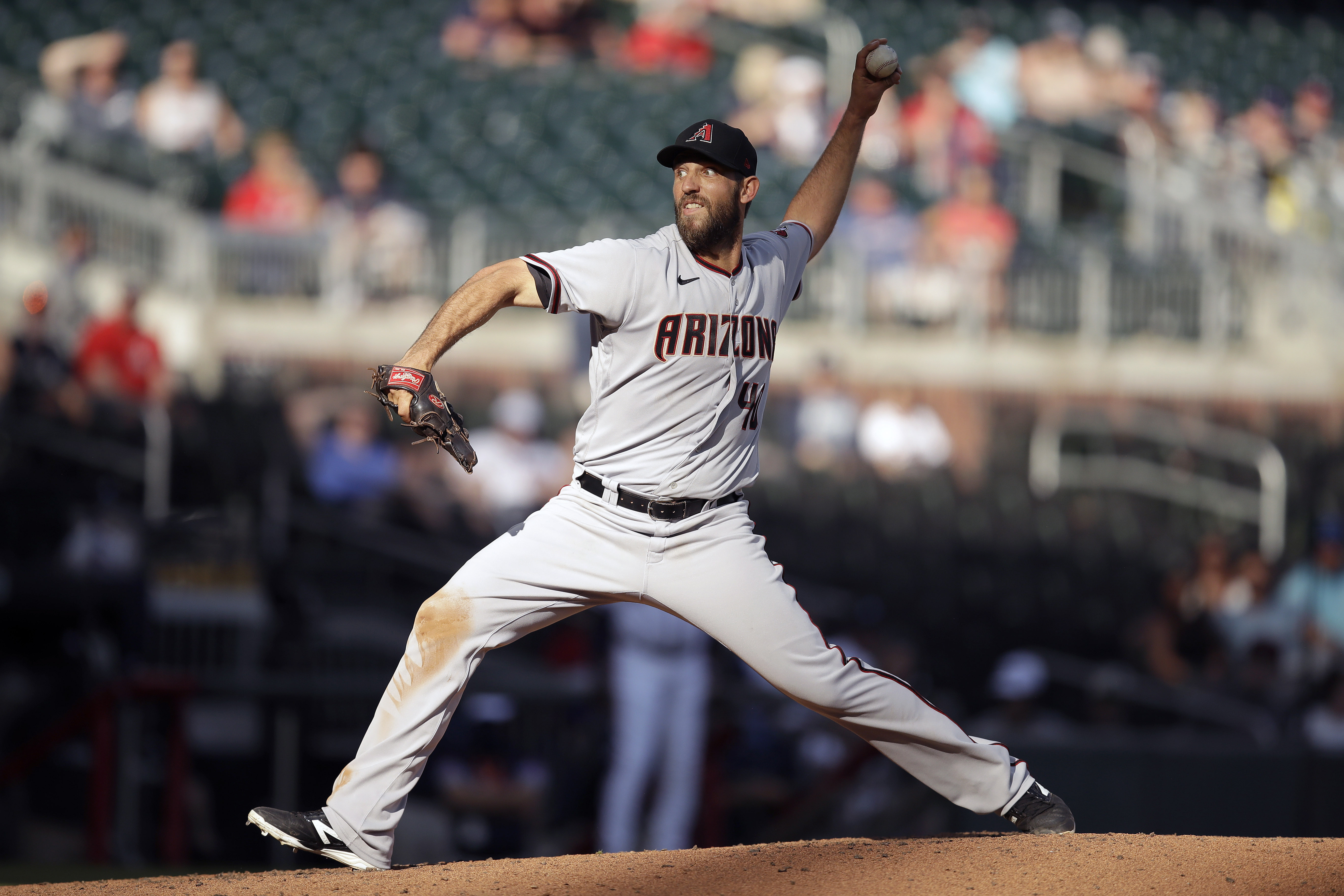 Arizona Diamondbacks LF David Peralta making strides on defense