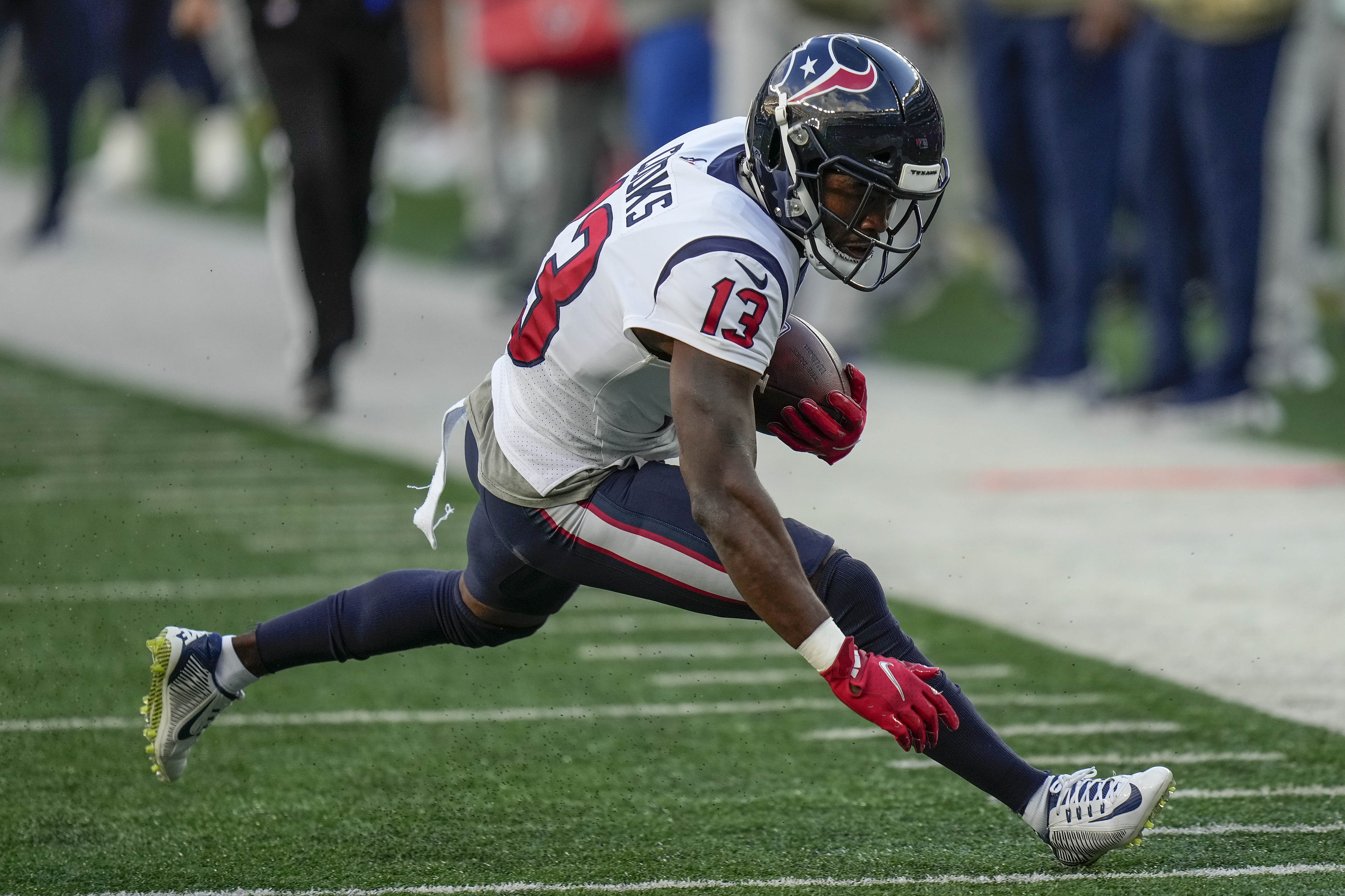 How the Cowboys-Texans trade for WR Brandin Cooks impacts the draft