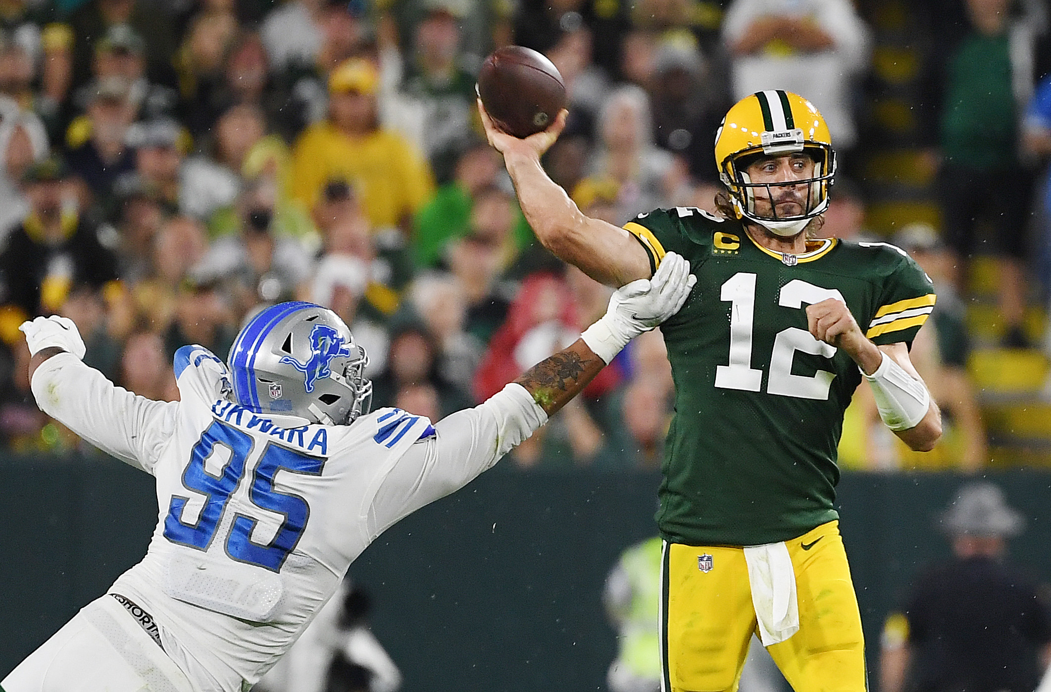 Detroit Lions lose to Aaron Rodgers, Green Bay Packers, 35-17