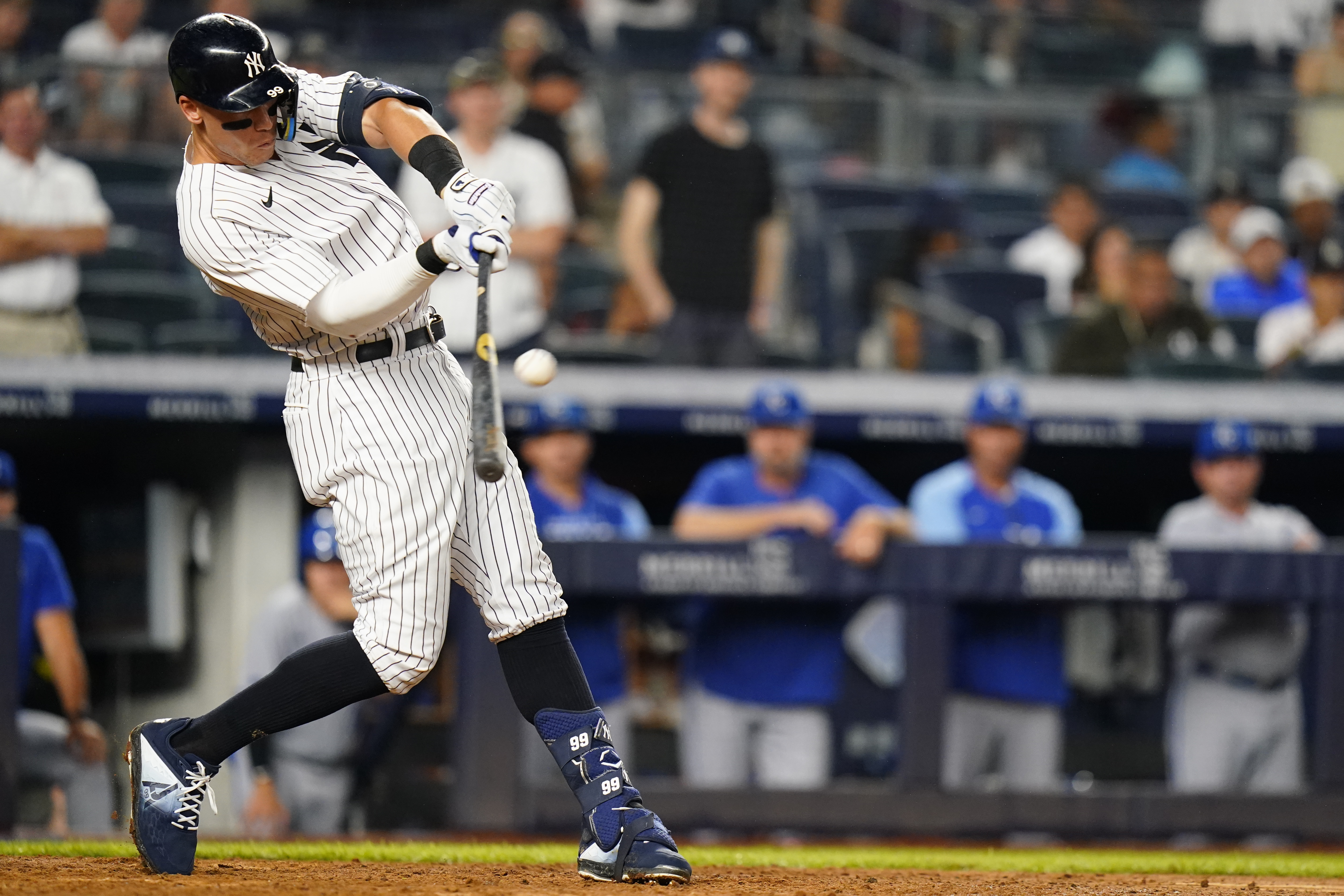 New York Yankees OF Aaron Judge Weighs in on Andrew Benintendi
