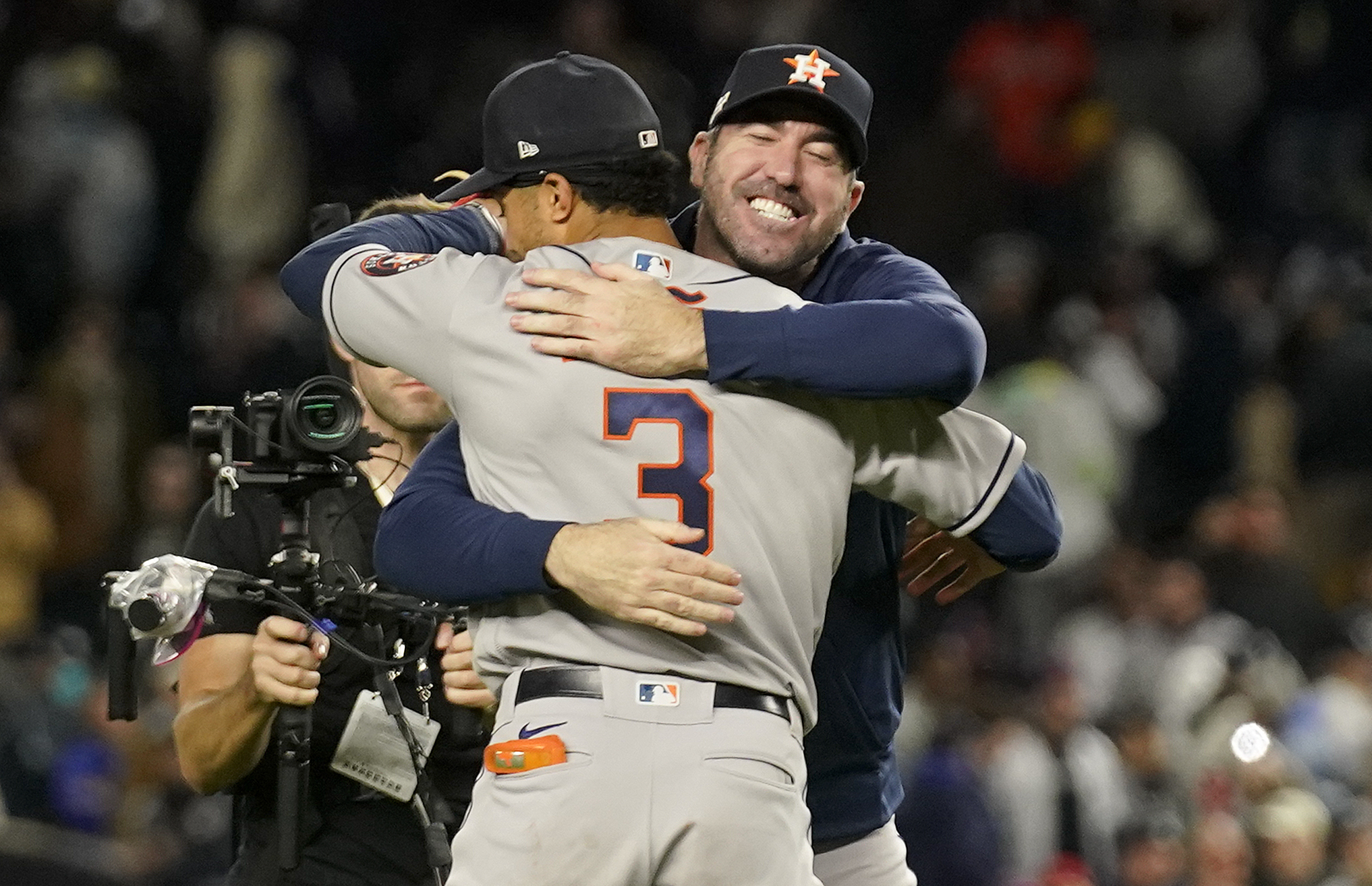 World Series: Justin Verlander and Astros Beat Phillies in Game 5 - The New  York Times