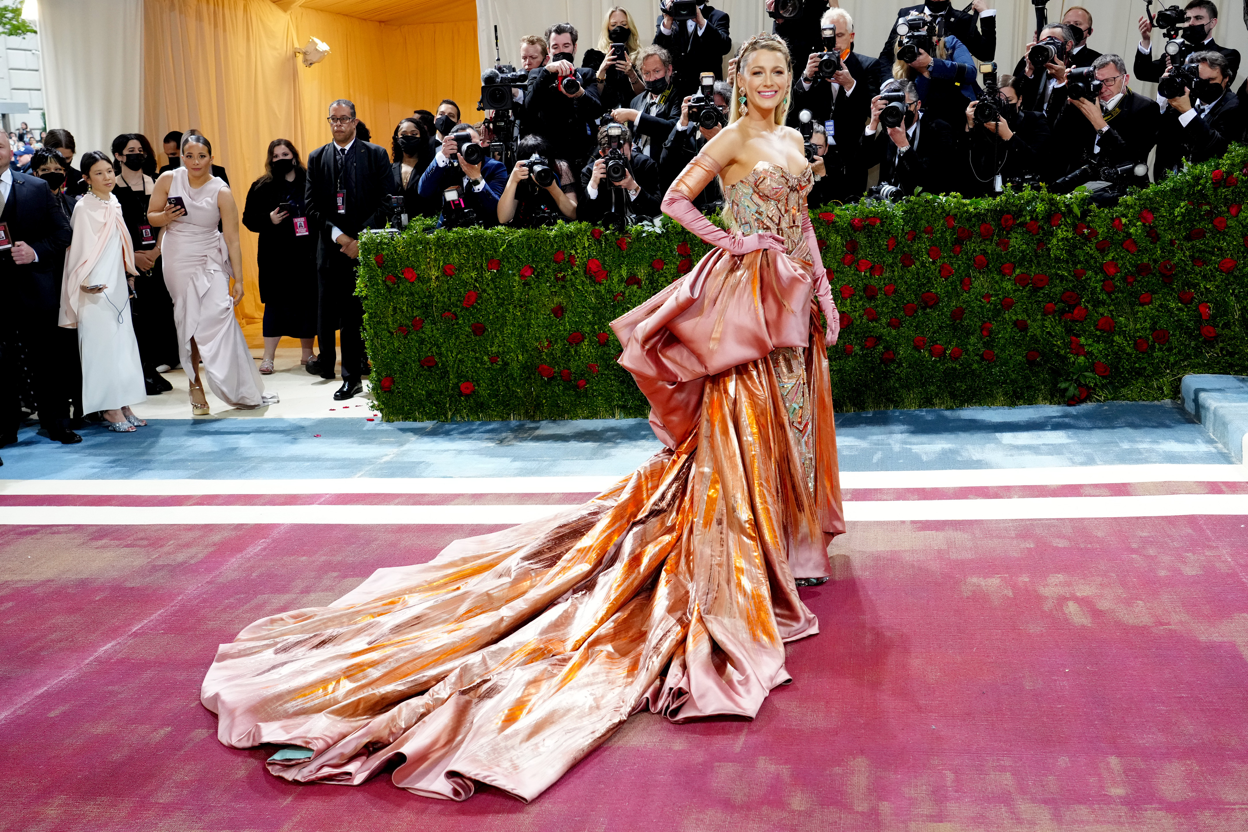 Met Gala 2022: Celebs Took the 'Gilded Glamour' Theme Literally