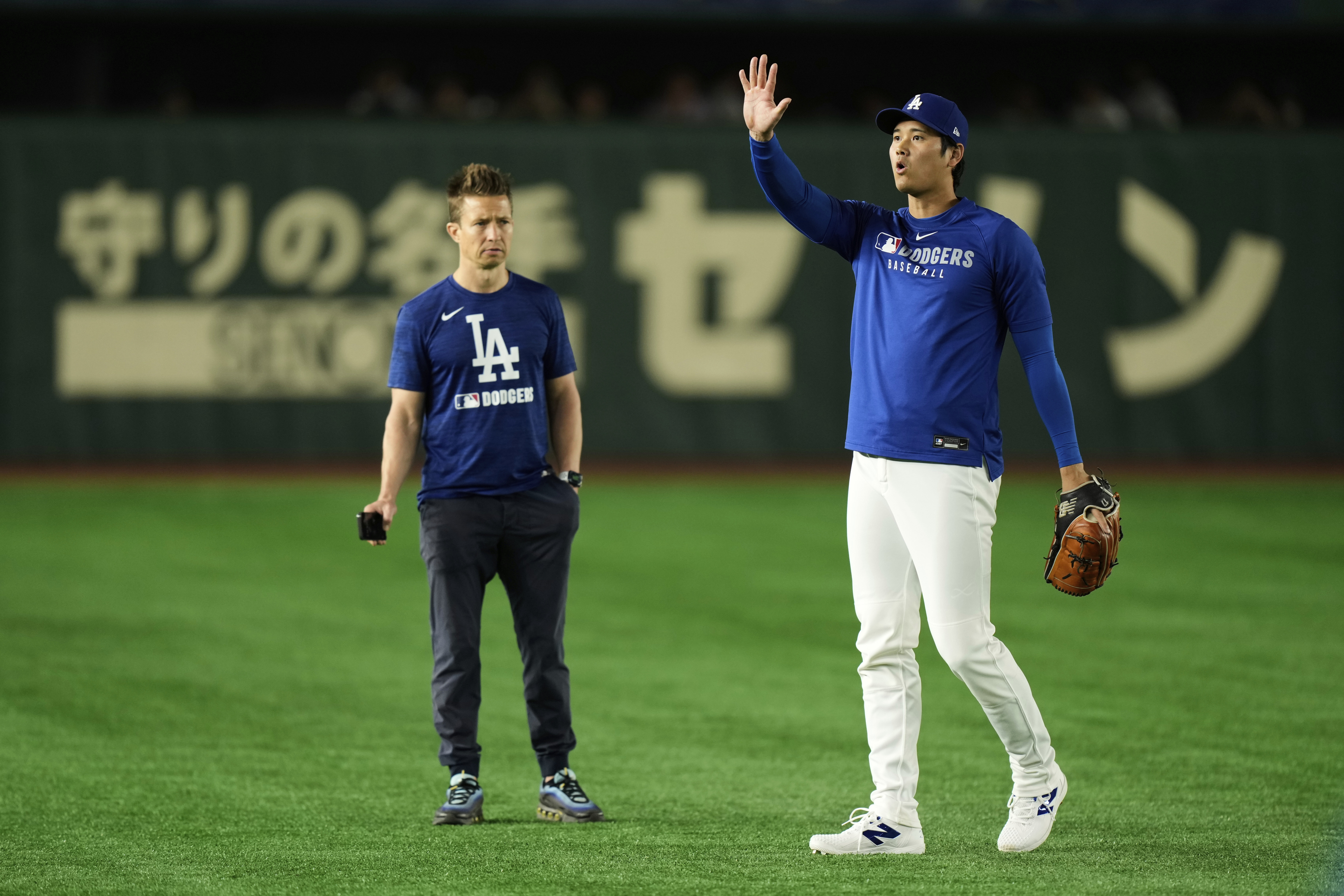 Rising to the occasion, Shohei Ohtani hits 2-run HR in return to