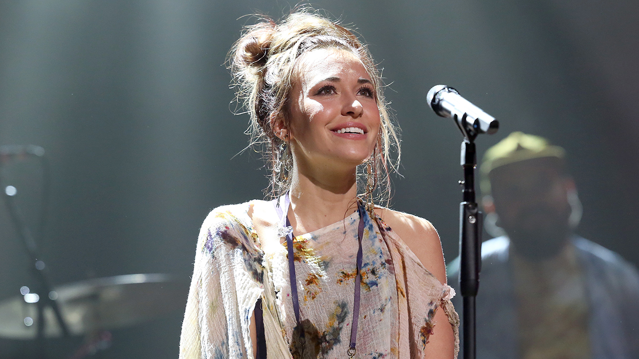 Lauren Daigle and LIVE competitions: Inside the Houston Rodeo on March 2