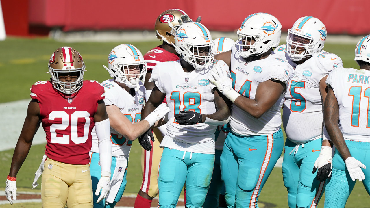 Miami Dolphins, Ryan Fitzpatrick lighting up 49ers defense