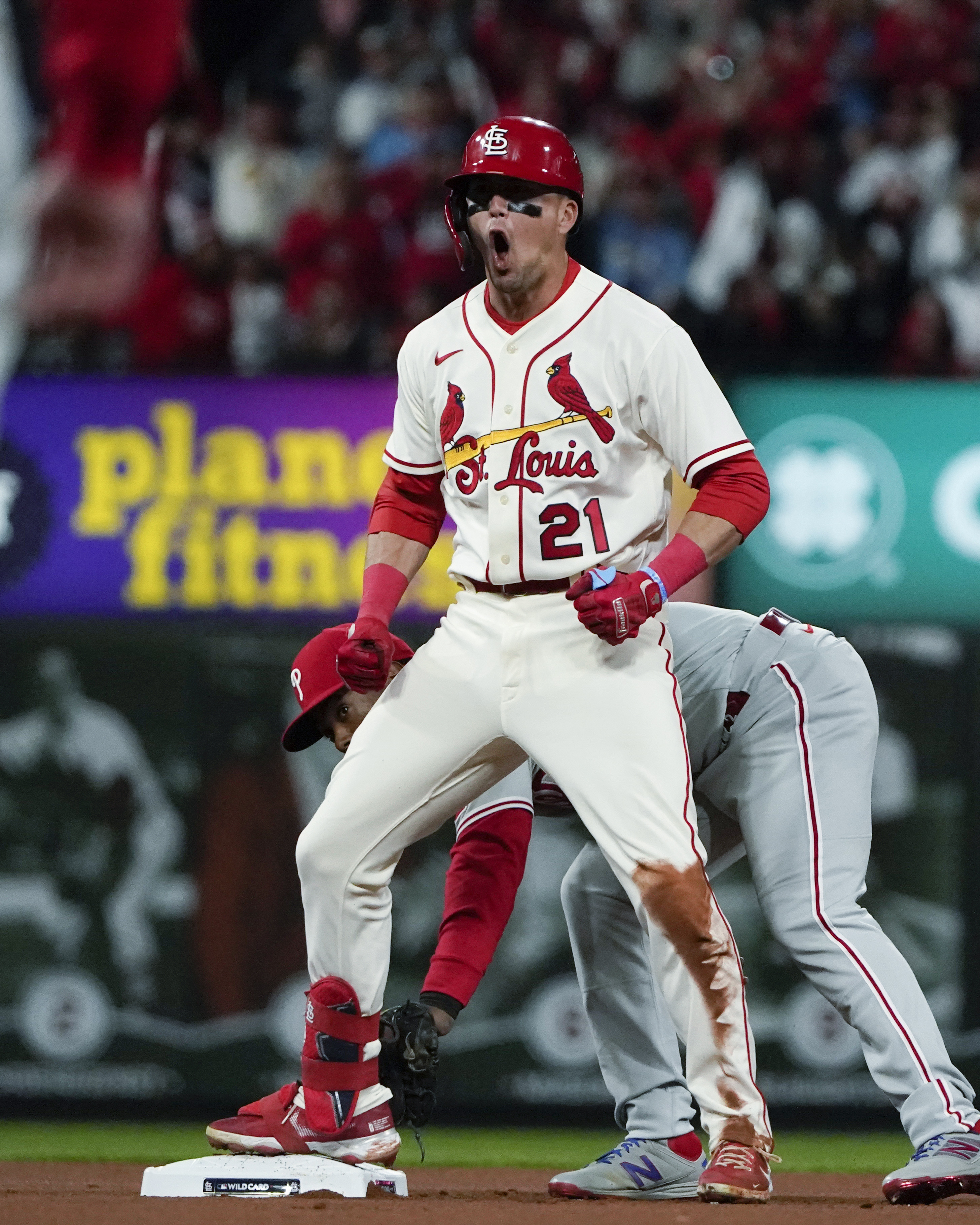 St. Louis Cardinals stopped by Philadelphia in wild card sweep