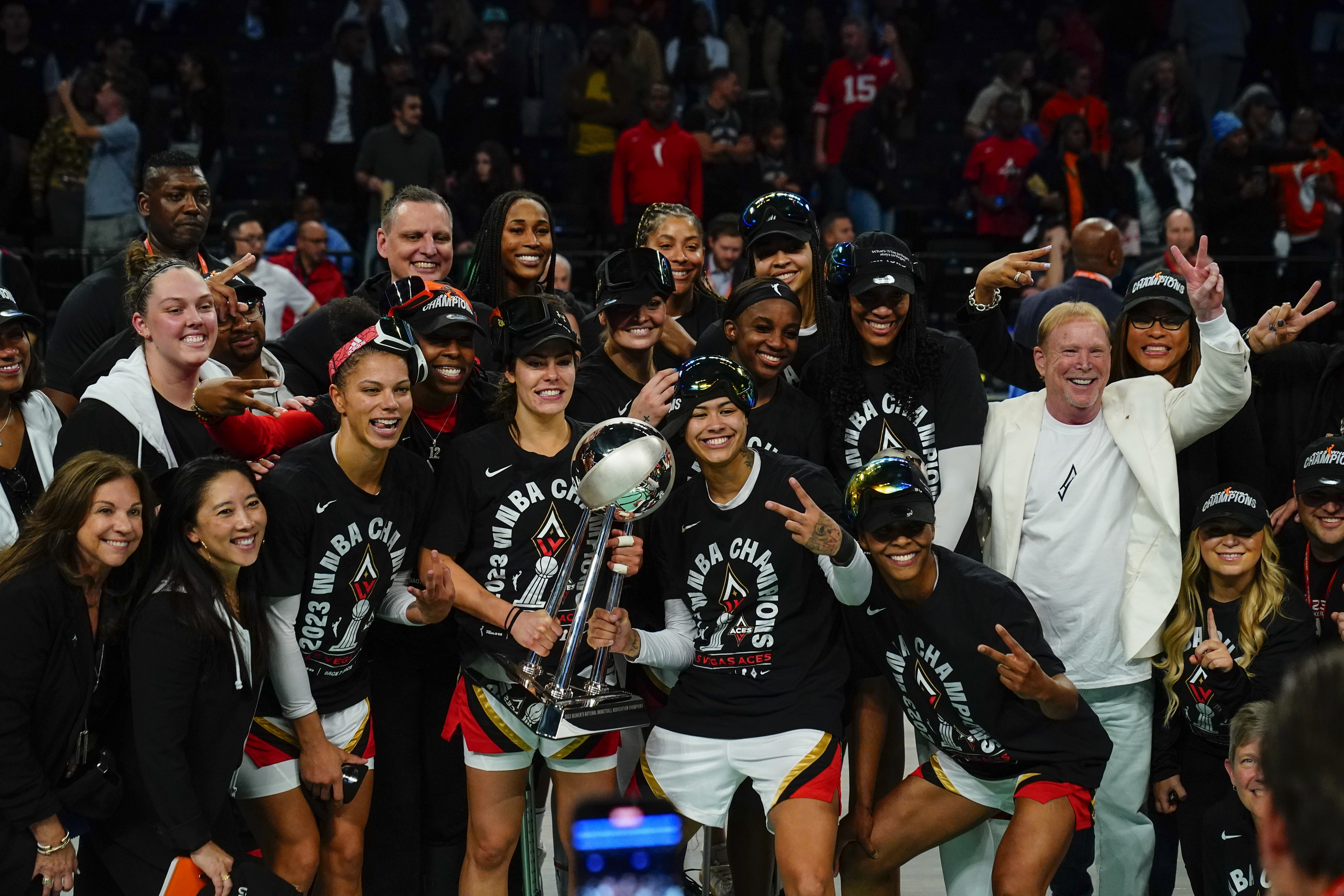Las Vegas Aces: 15 incredible photos from Aces championship parade