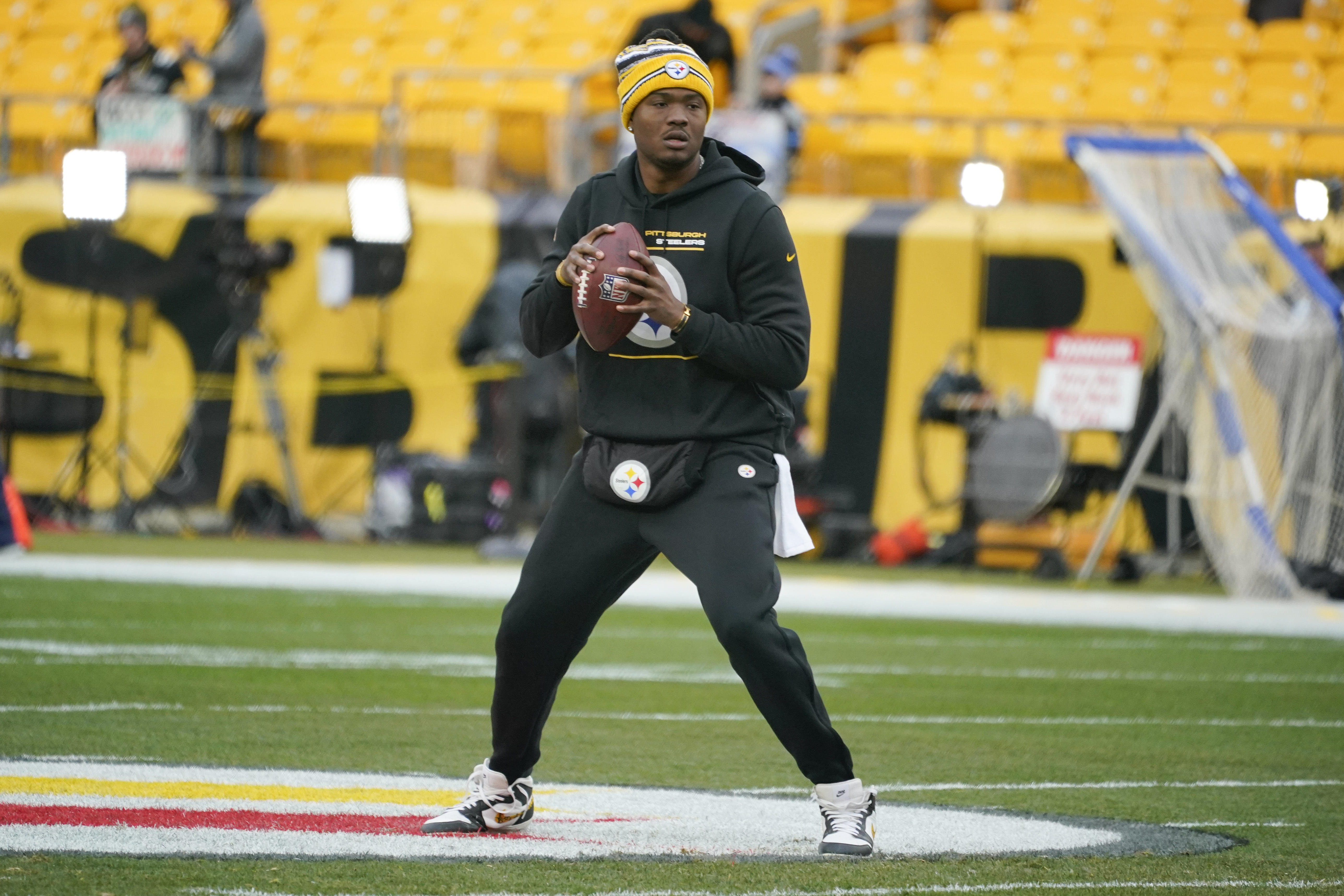 Pittsburgh Steelers QB Dwayne Haskins was drunk when fatally struck,  autopsy shows