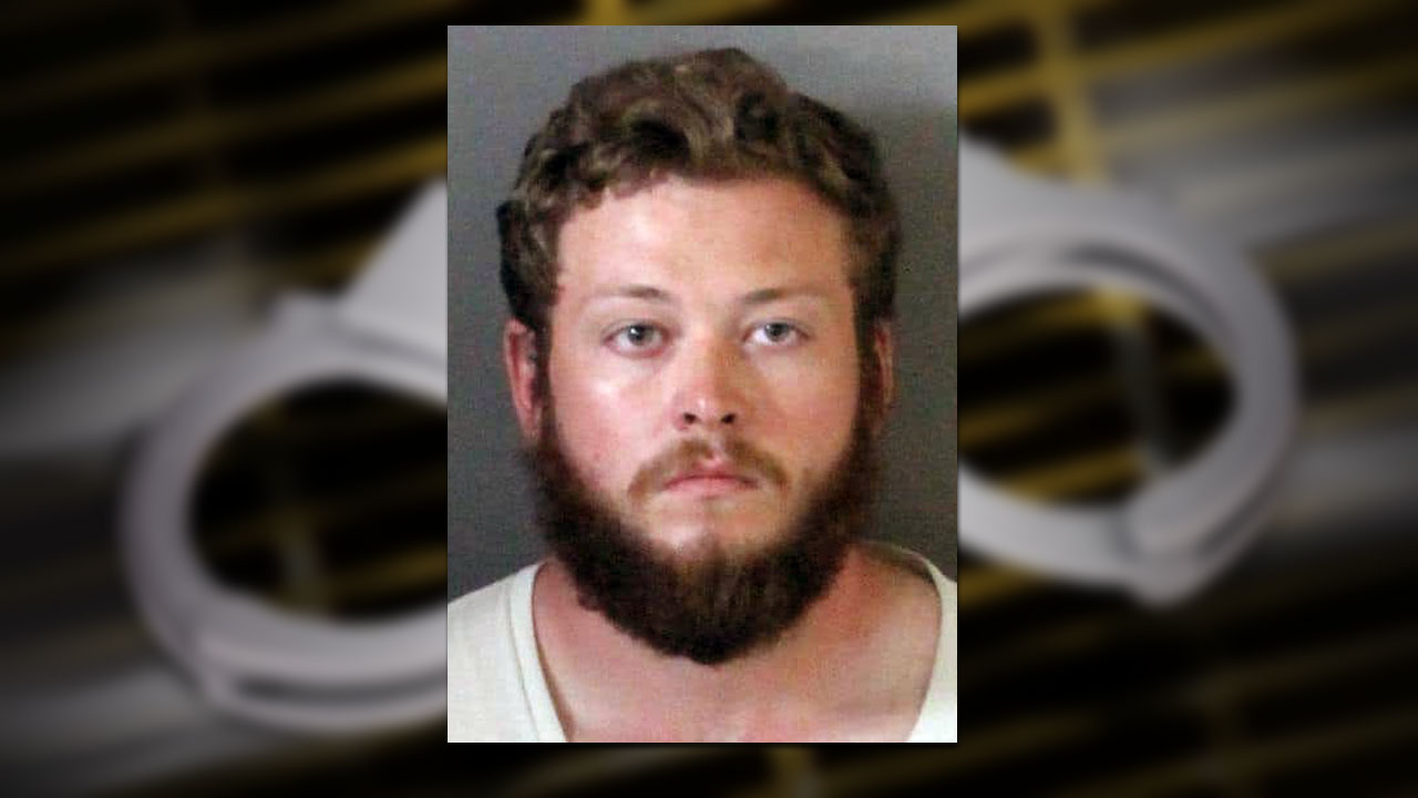 Man walks into sheriff's office, confesses to repeatedly raping 14-year-old  girl, deputies say