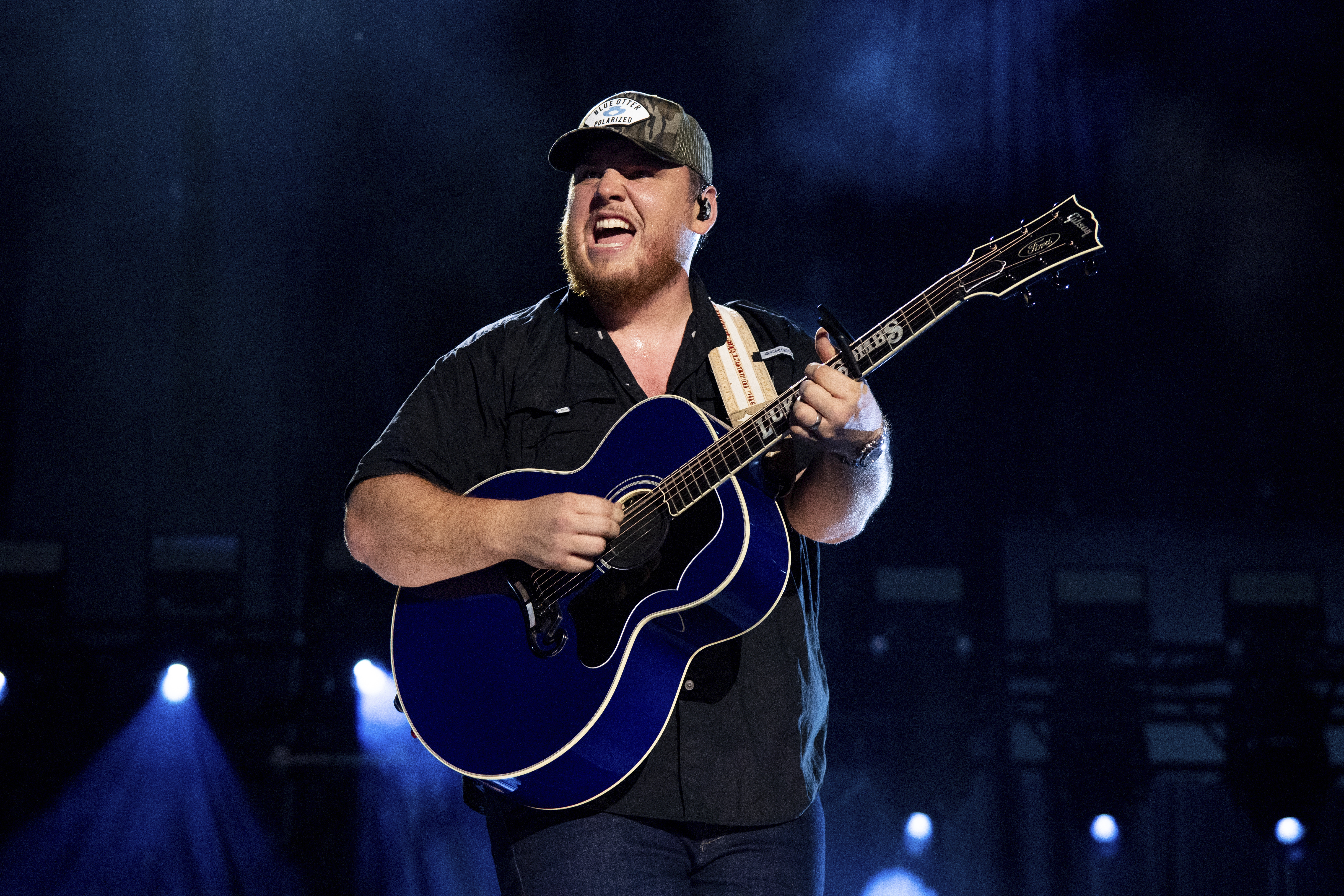 Song by song, country star Luke Combs grows into stadiums