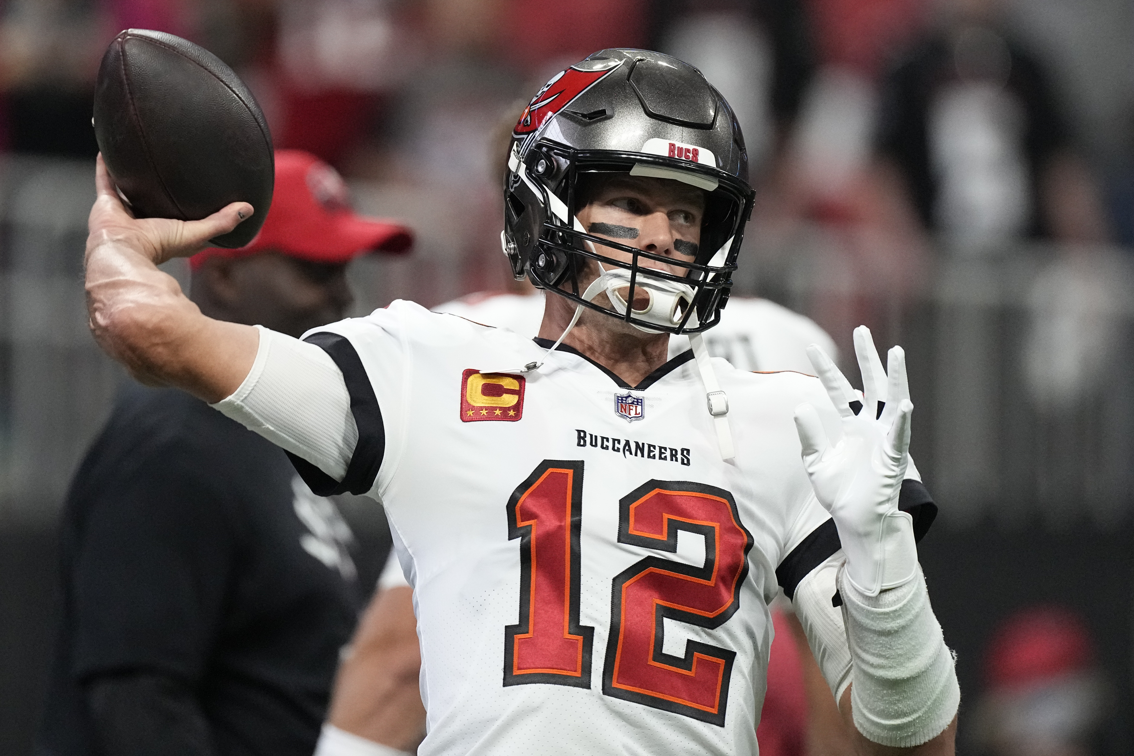 Bucs QB Kyle Trask might finally be active for his 1st regular-season NFL  game