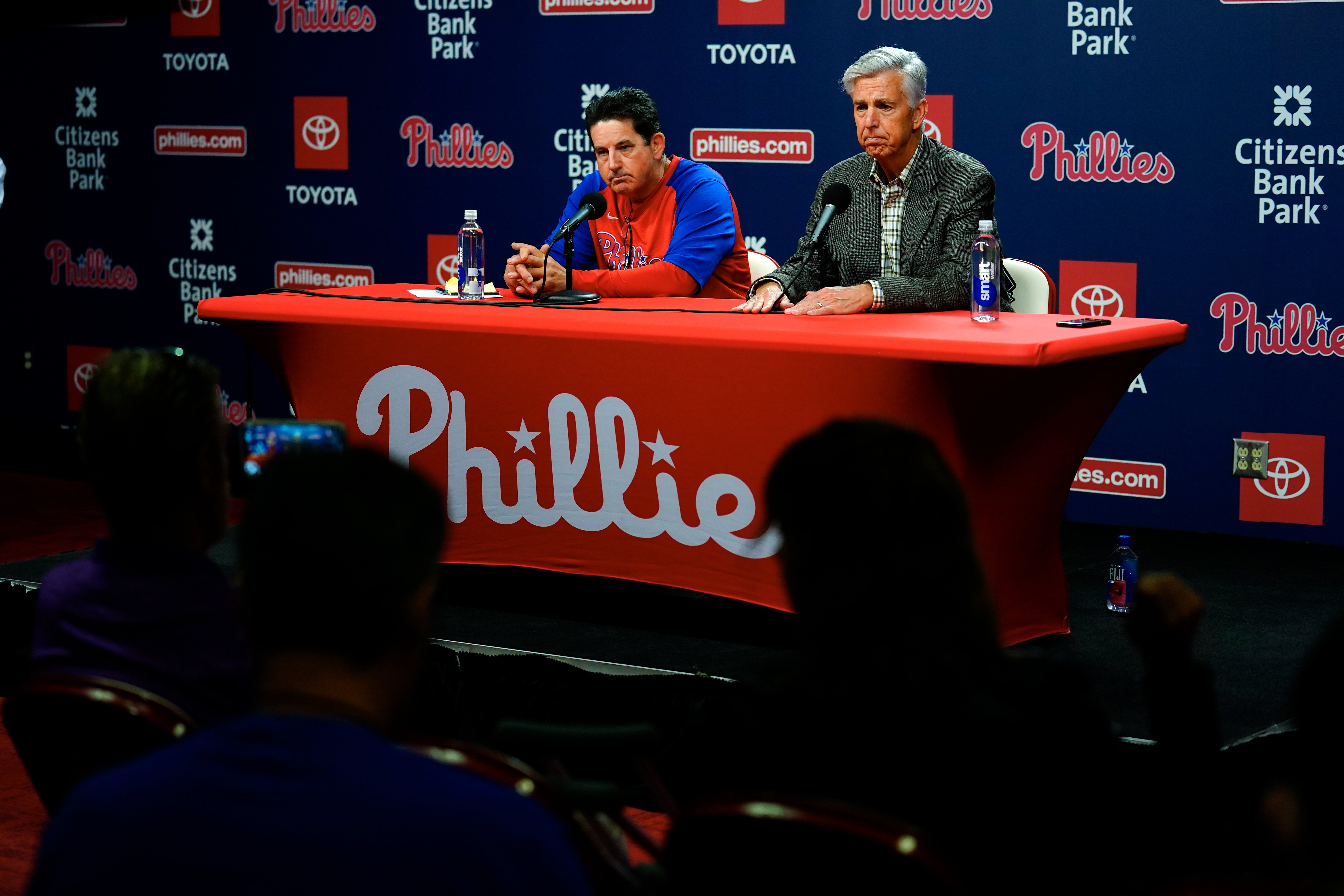 Phillies waited as long as possible to fire manager Joe Girardi