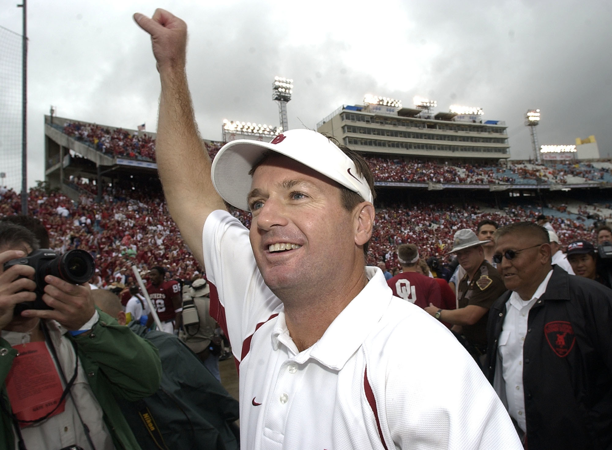 Former Cincinnati Bengals Carson Palmer and David Fulcher Named To 2021  College Football Hall of Fame Class