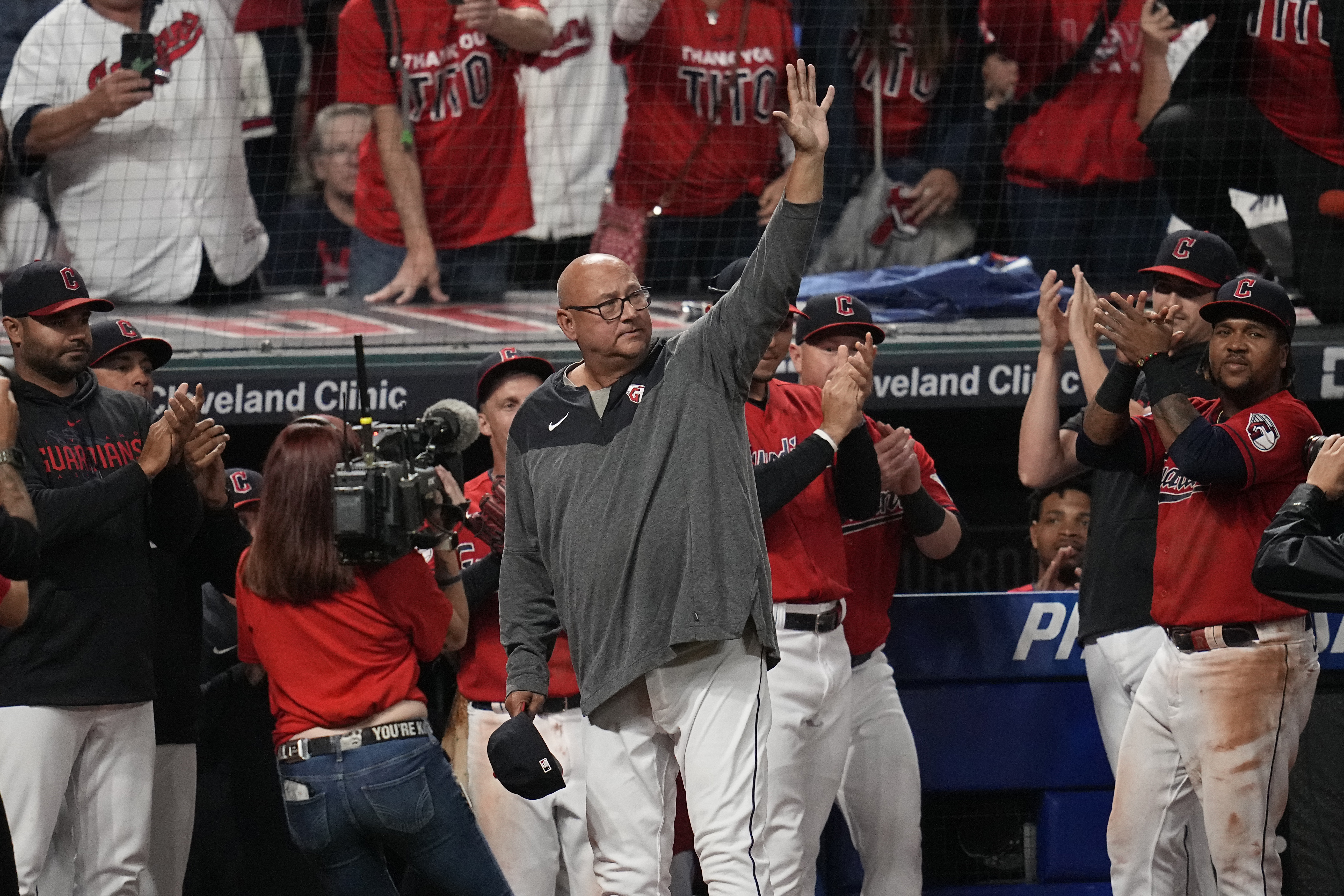 Boston Red Sox manager Terry Francona chats with pitcher Josh