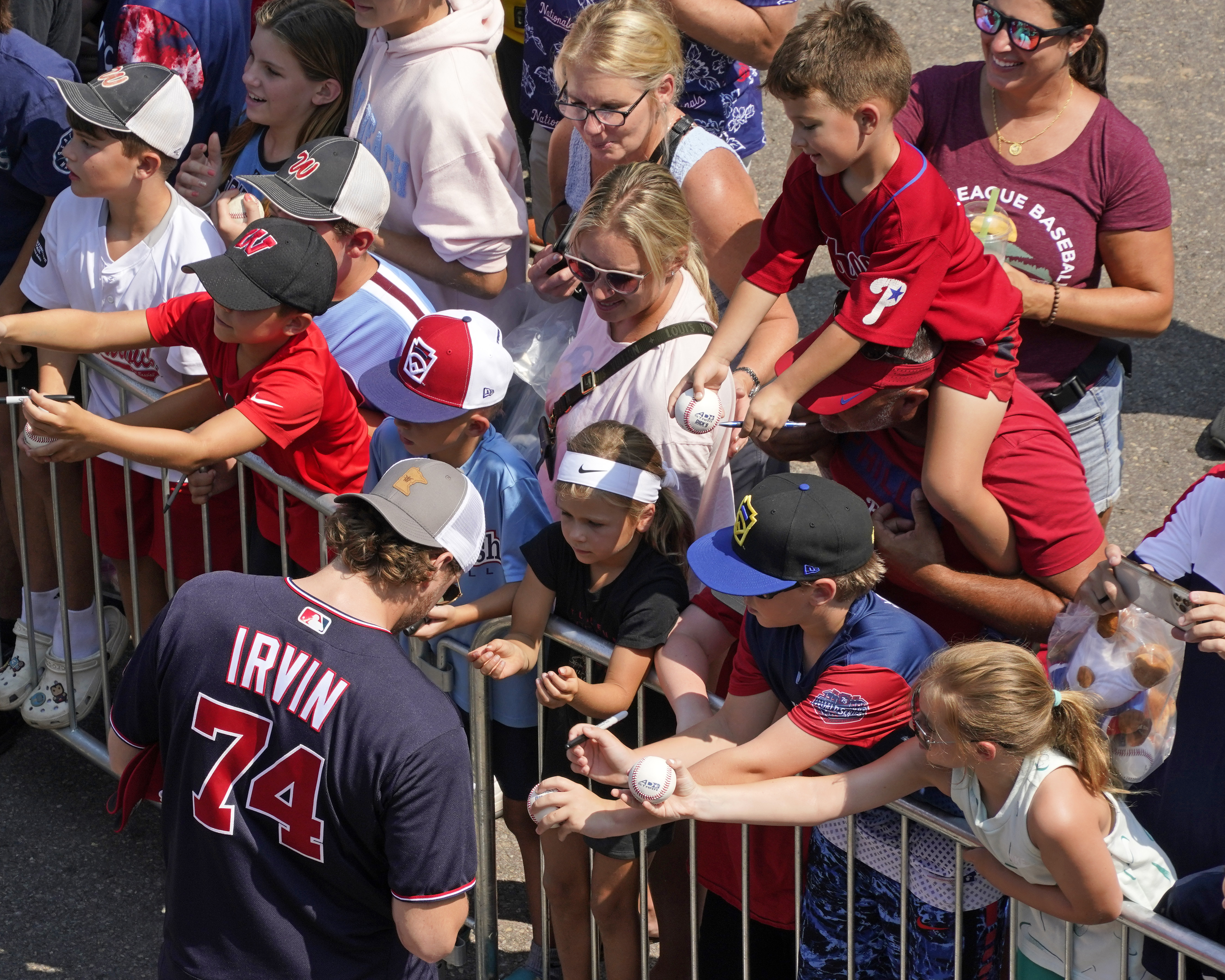 Nationals and Phillies are kids for a day, mingling among Little Leaguers