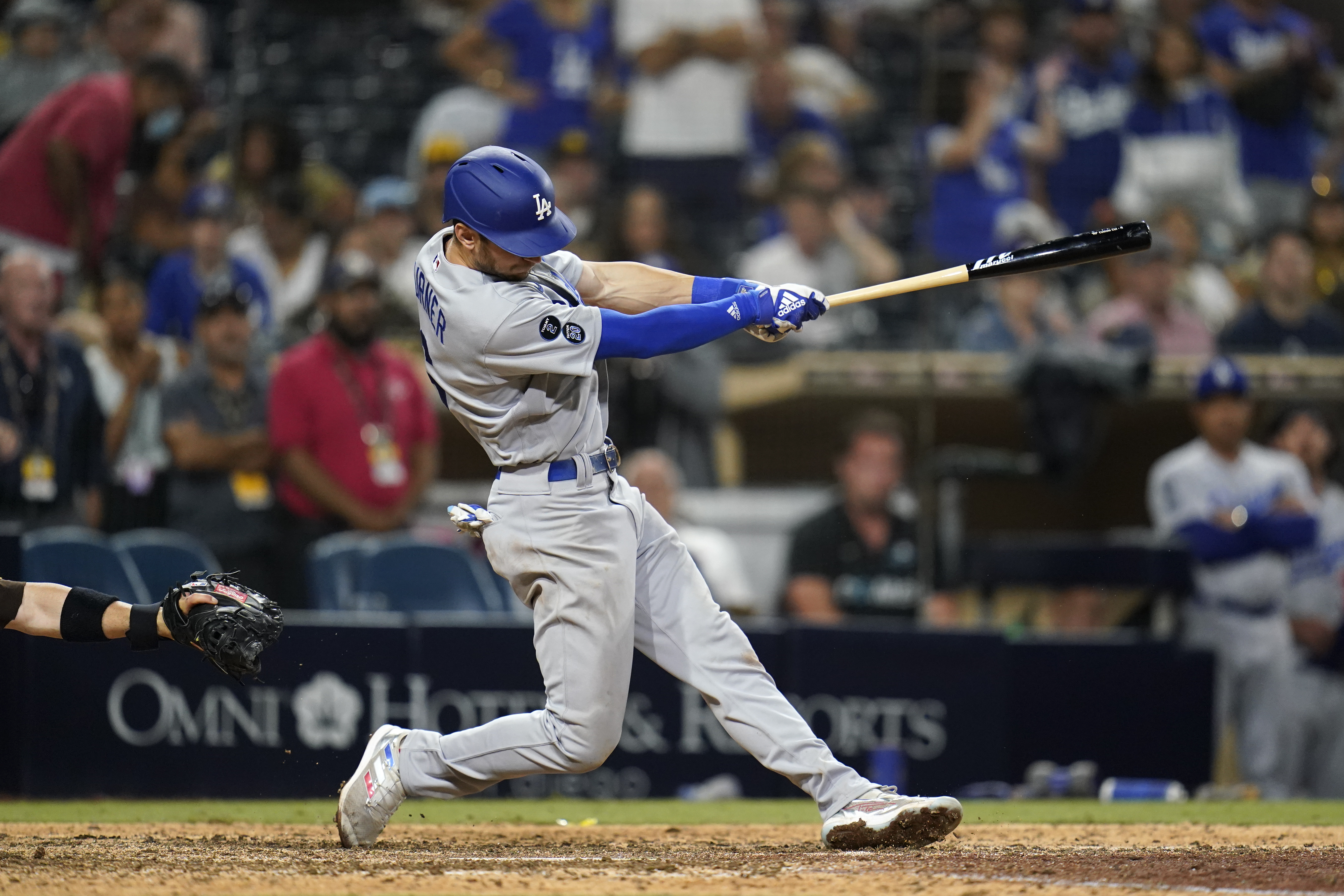 Best Dodgers Plays Of 2021 Season: No. 6, AJ Pollock Robs Manny Machado Of  Home Run