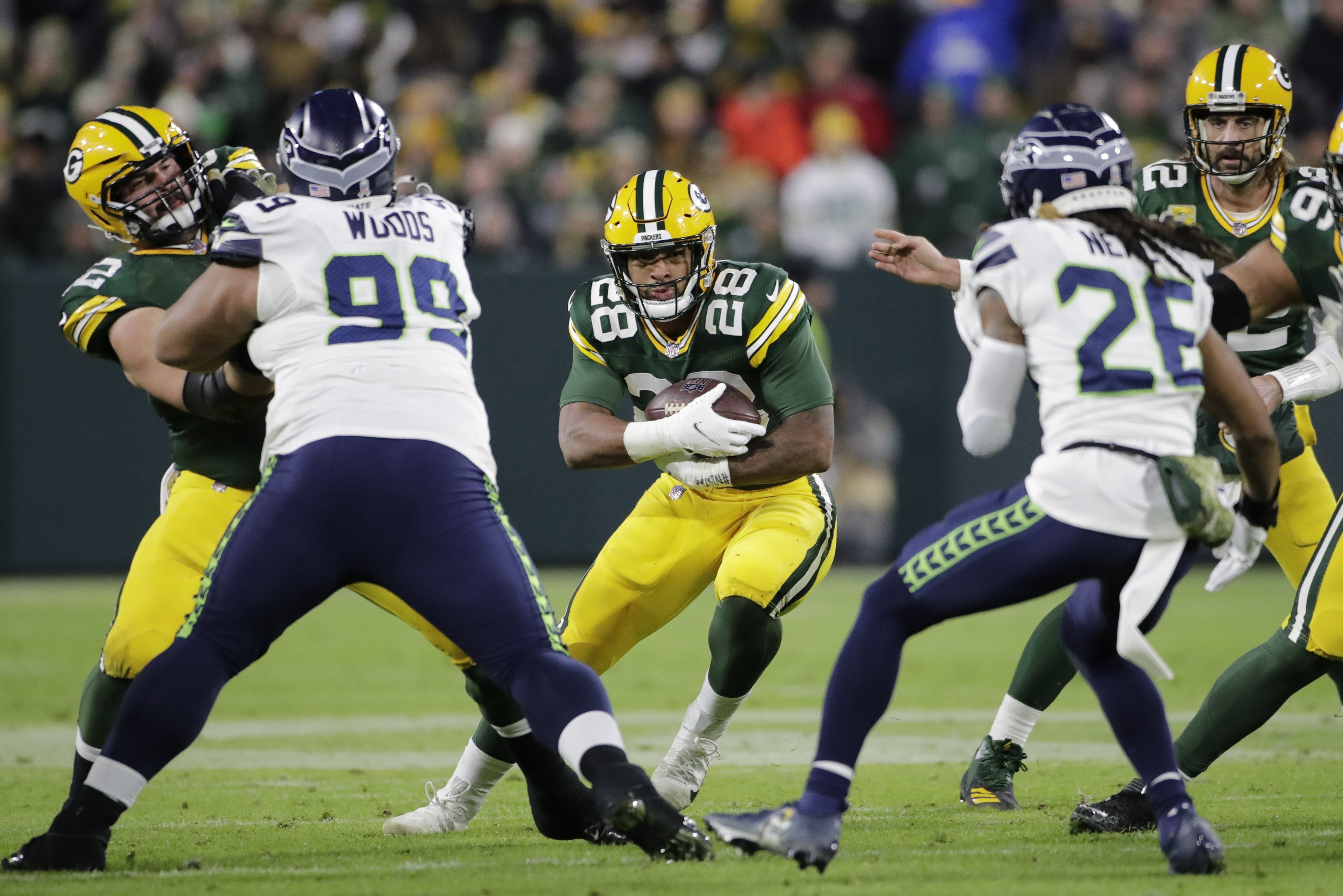 D.K. Metcalf EJECTED For Grabbing Packers Players Facemask