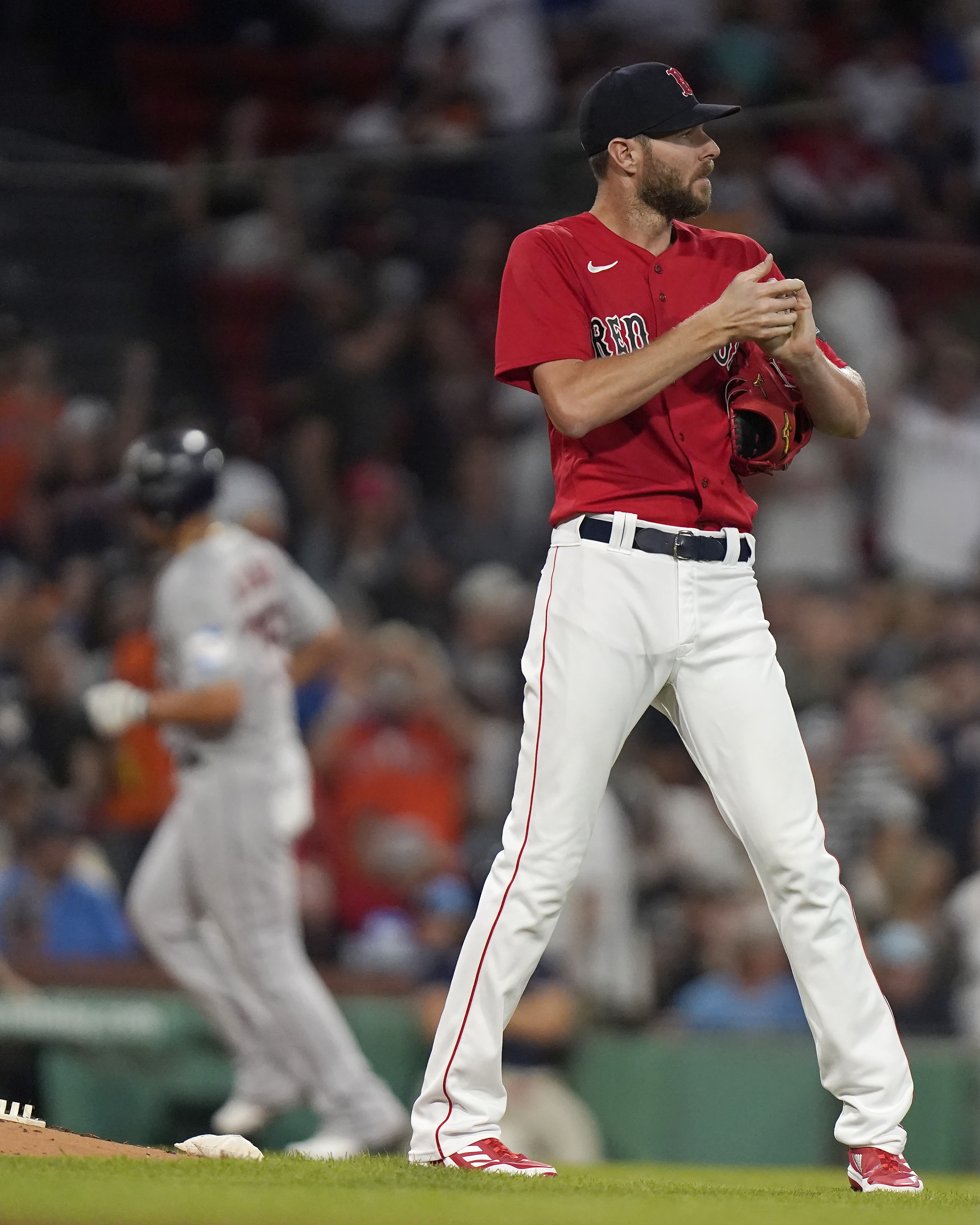 Jose Altuve hits 2-run HR to complete 1st cycle of his career, Astros crush  Red Sox 13-5 – KGET 17