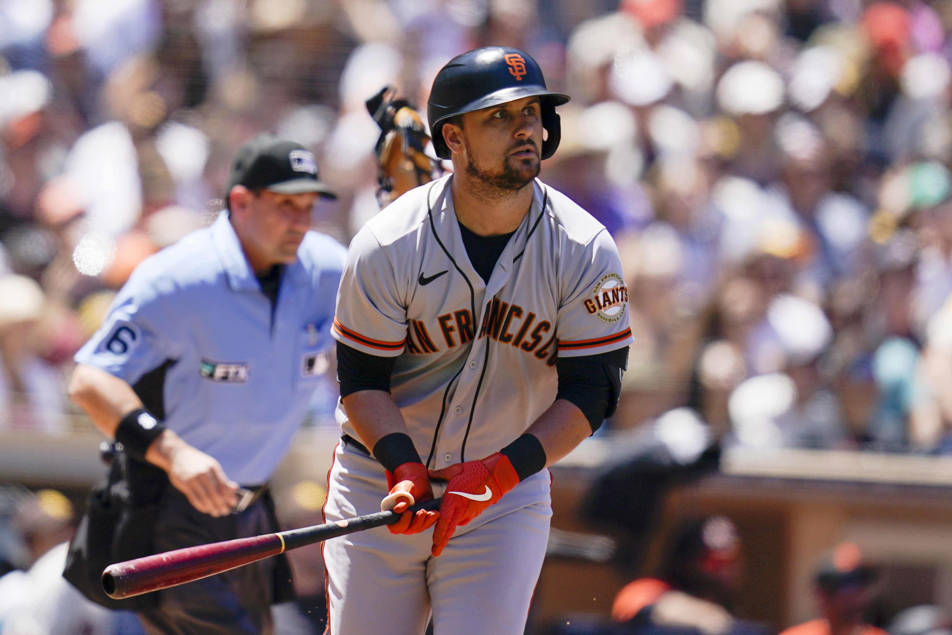 Drury homers, drives in 3 as Padres hold off Giants 6-5