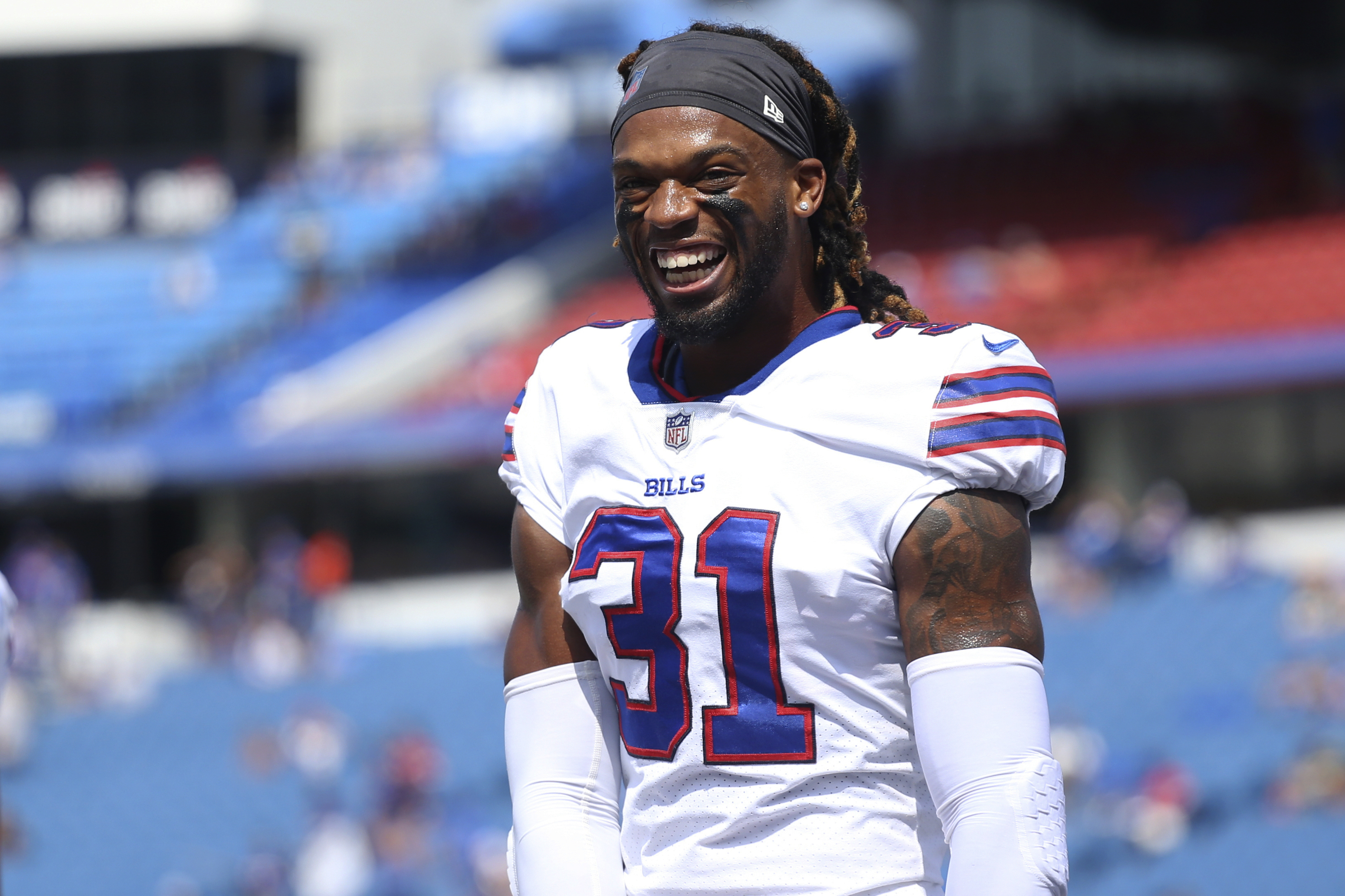 LOOK: Josh Allen wears Buffalo Braves jersey to Bills' season finale