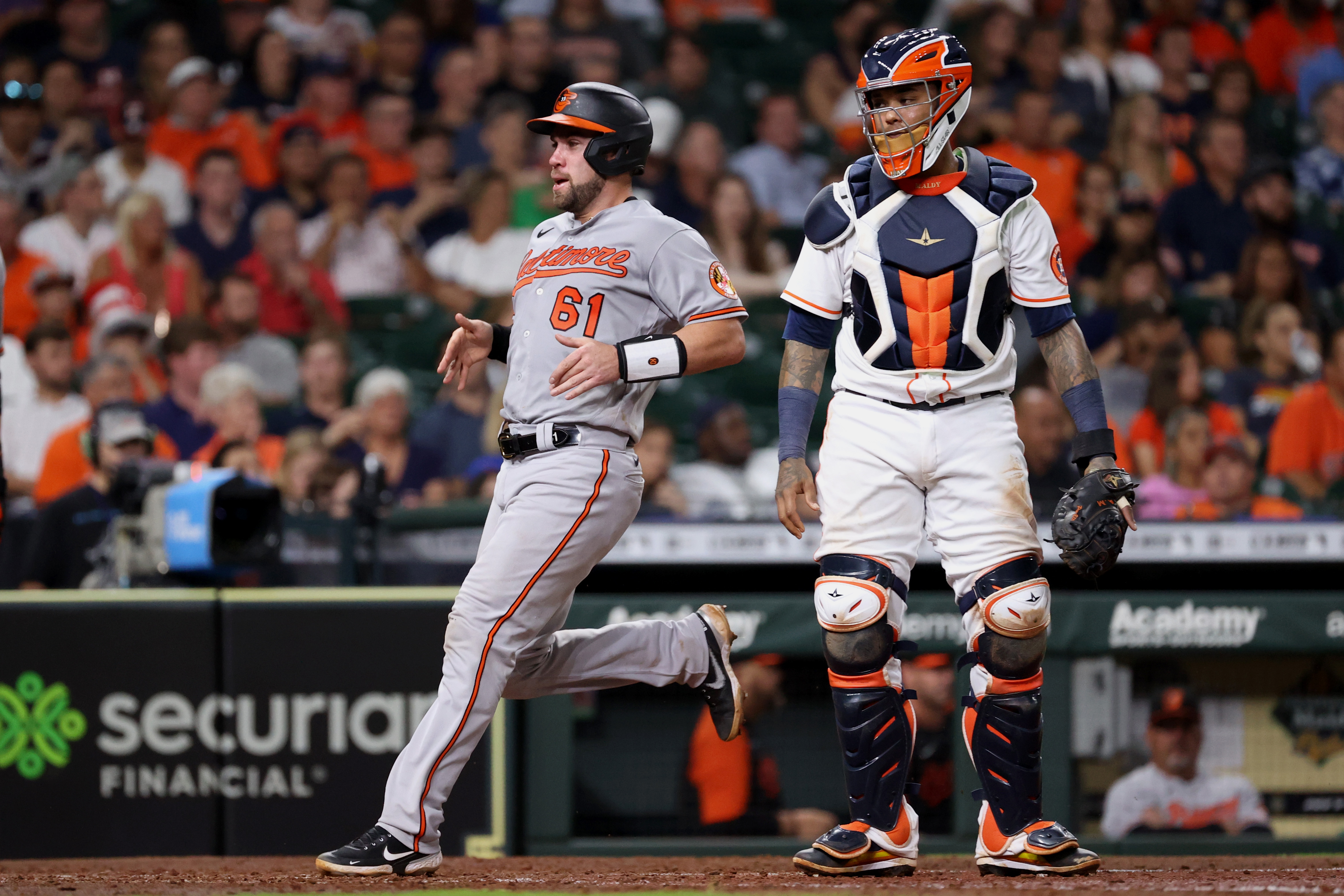 Matt Harvey labors in Orioles debut