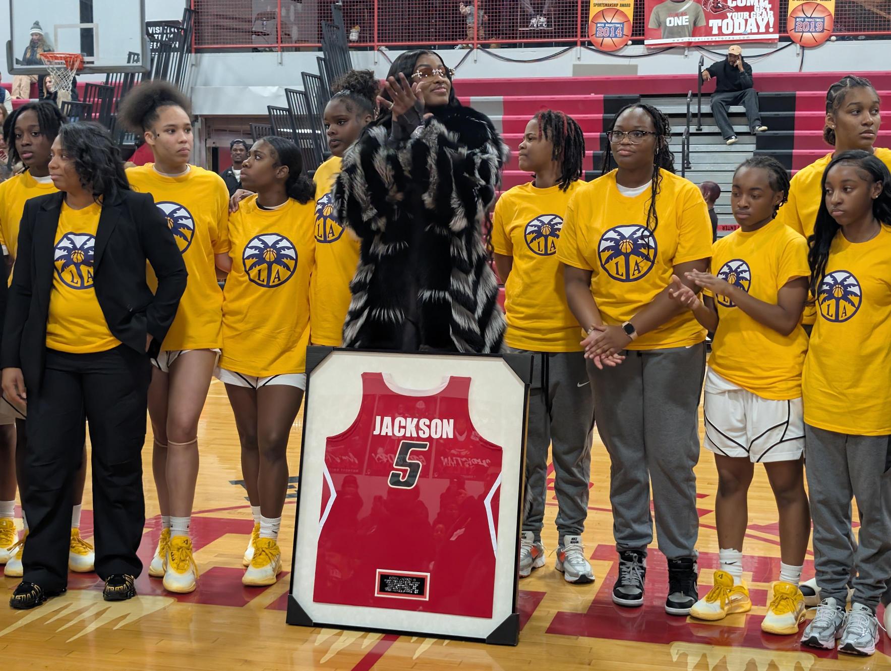 Historic night at Detroit Edison Public School Academy as WNBA