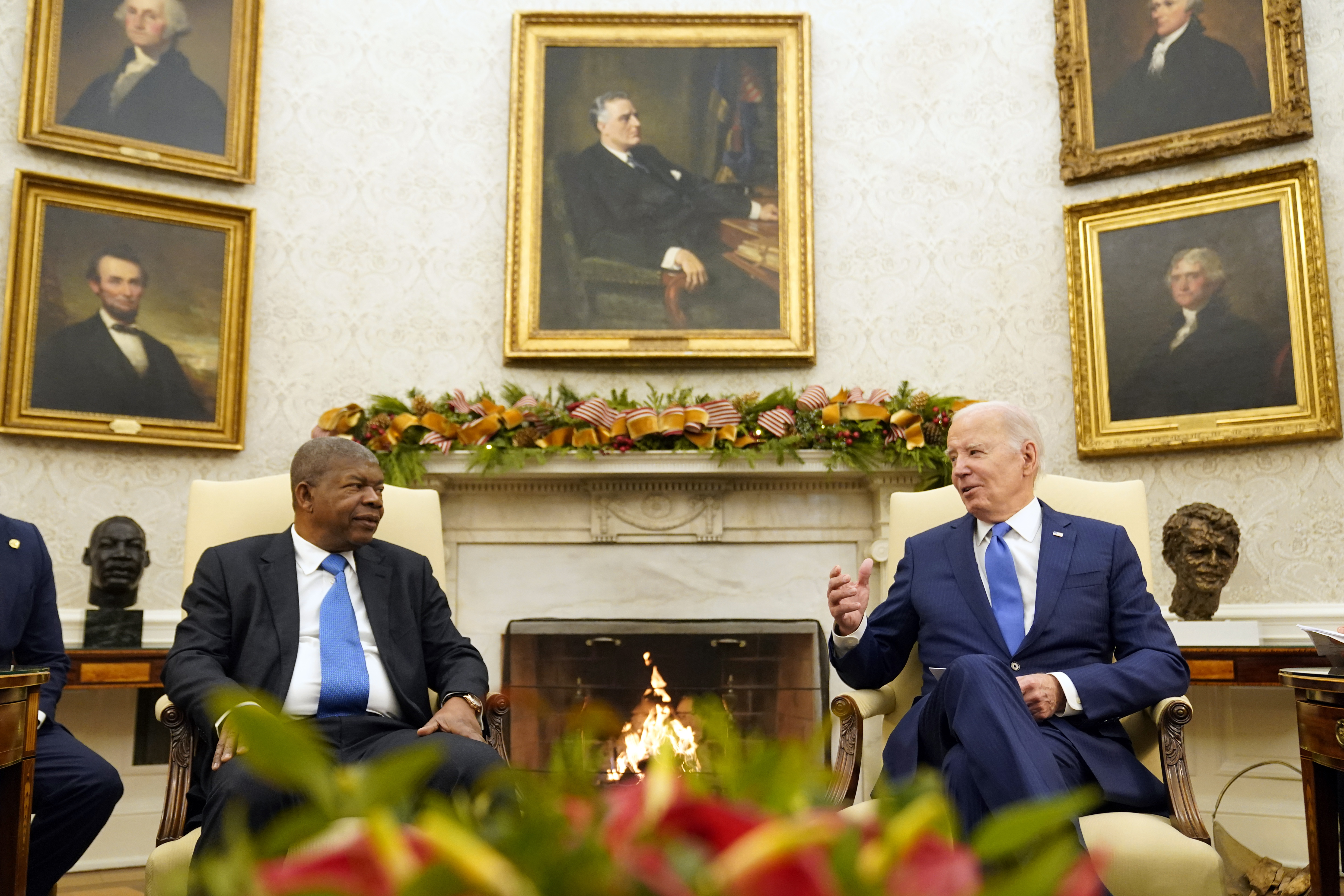 Biden hosts the Angolan president in an effort to showcase strengthened  ties as Africa visit slips