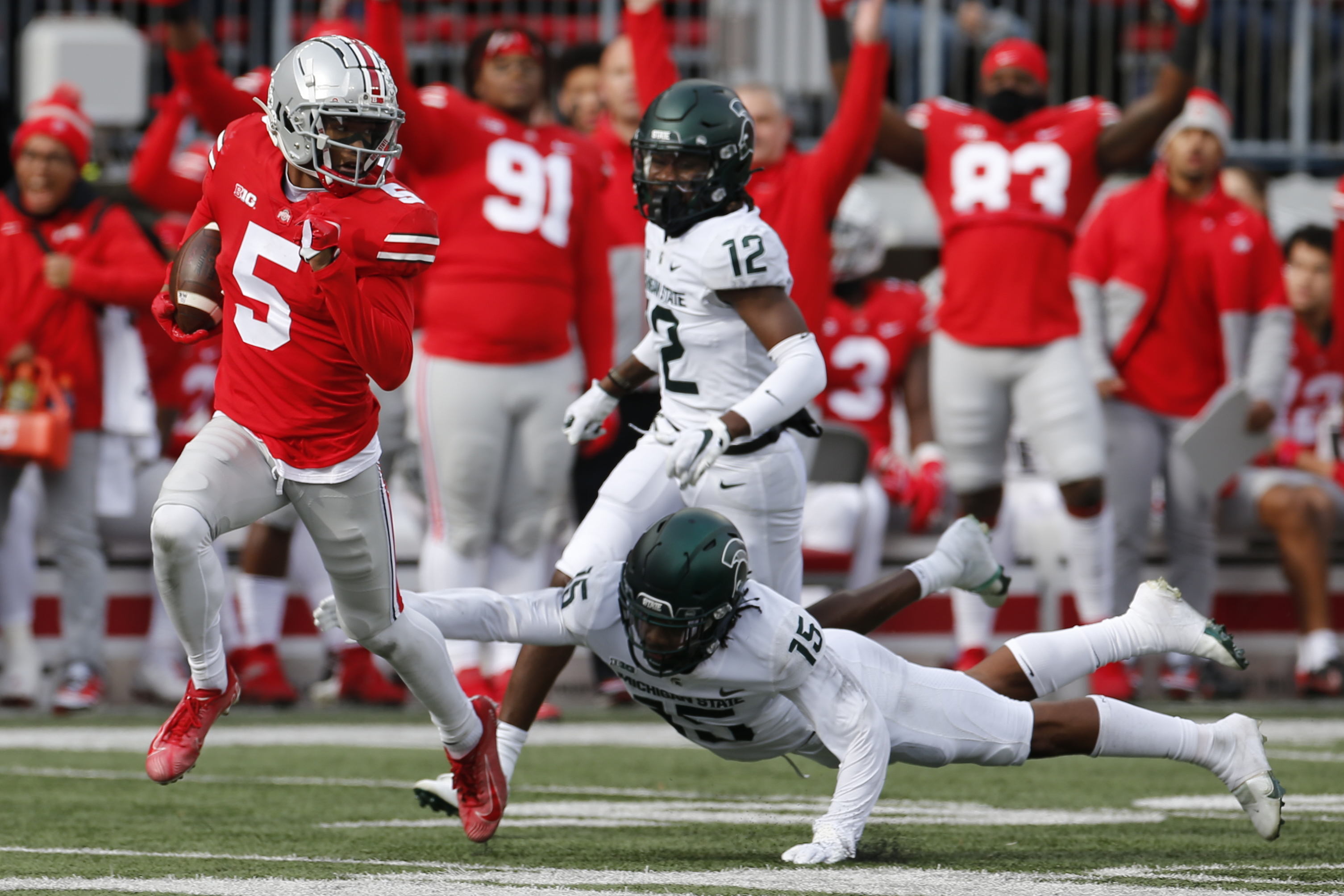 WATCH: Ohio State star WR Chris Olave breaks all-time school record for TD  receptions vs. Michigan State 