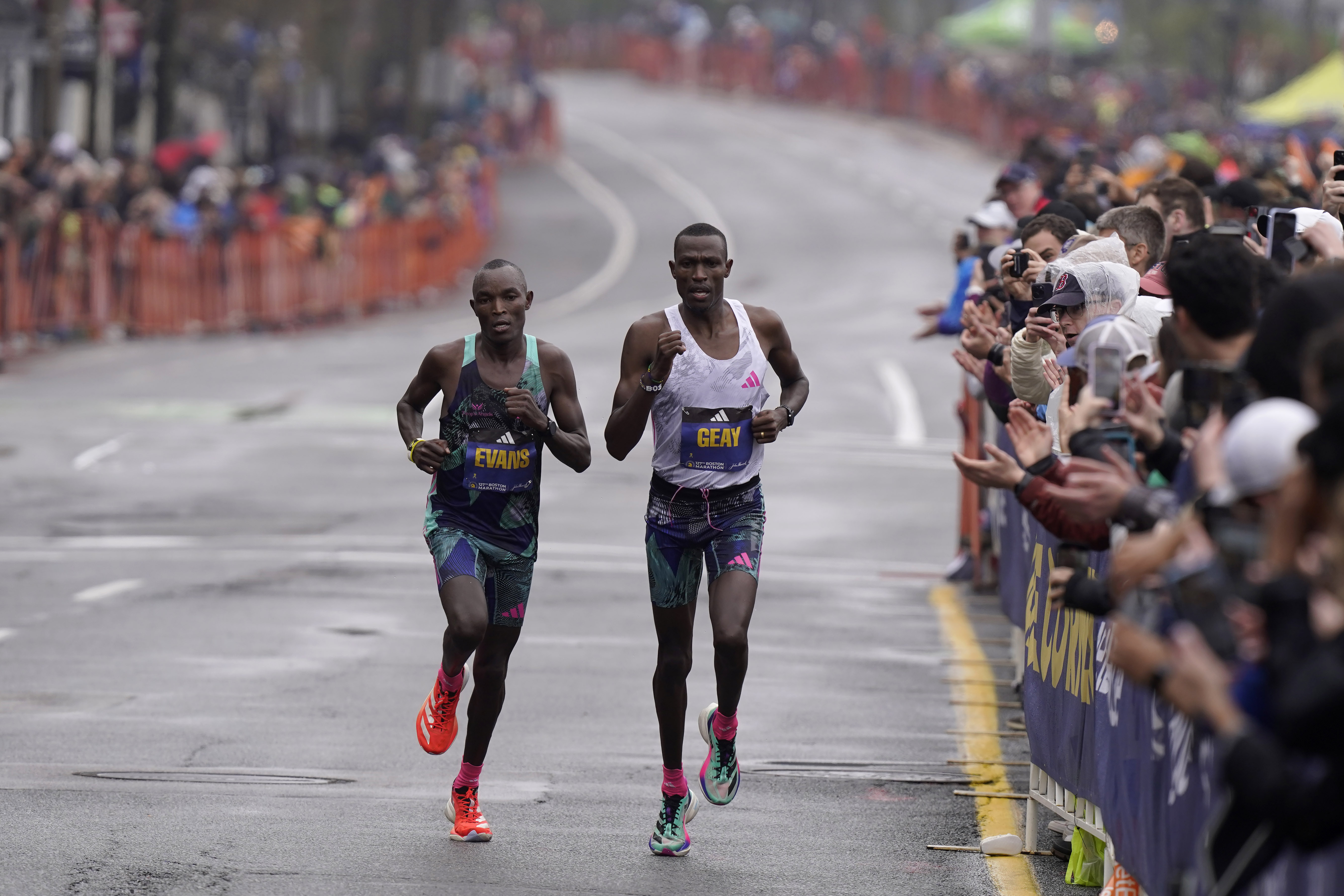 Runners kick off 127th Boston Marathon in Hopkinton