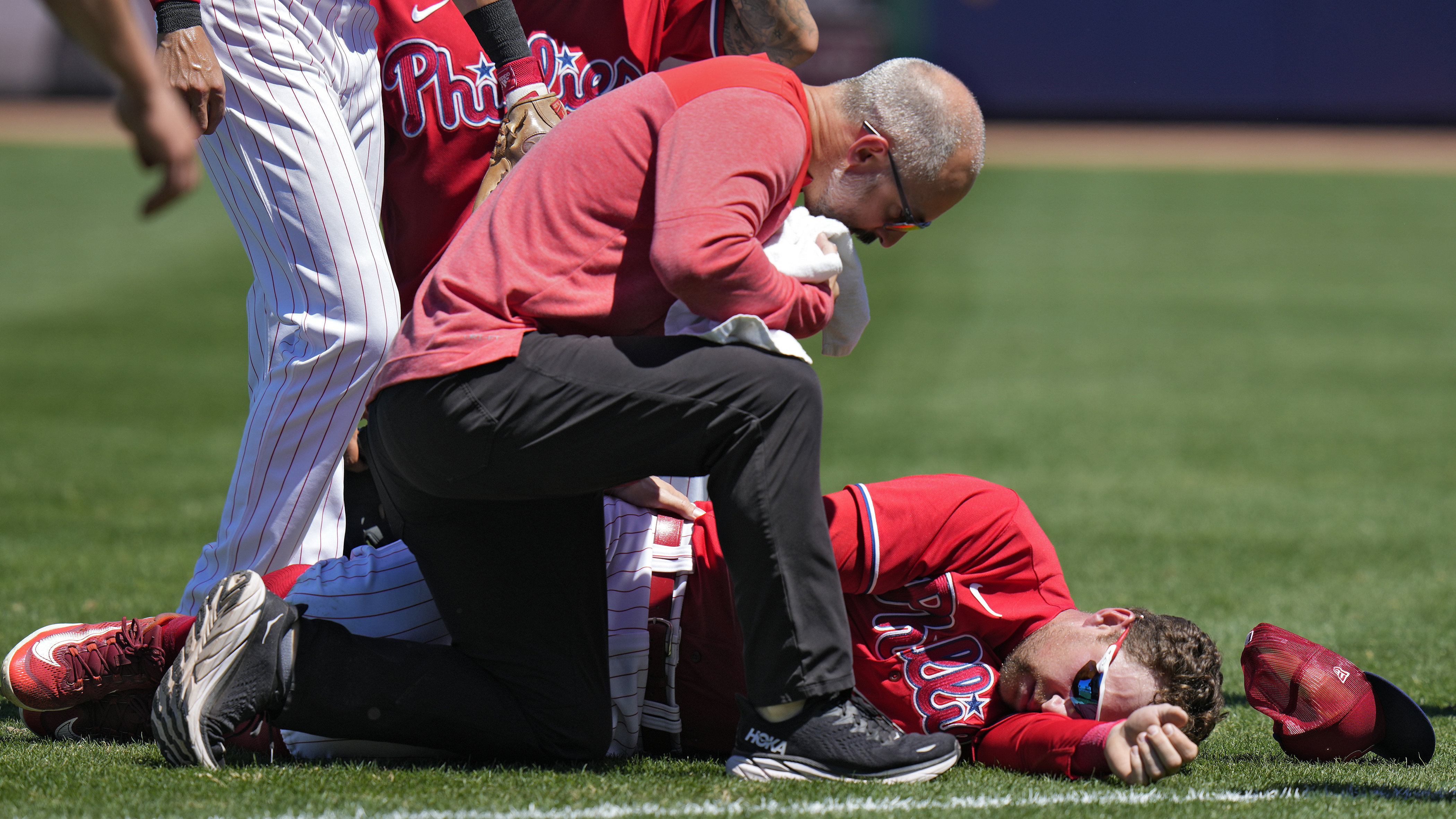 MLB on X: Phillies announce 1B Rhys Hoskins has a torn left ACL that will  require reconstructive surgery.  / X