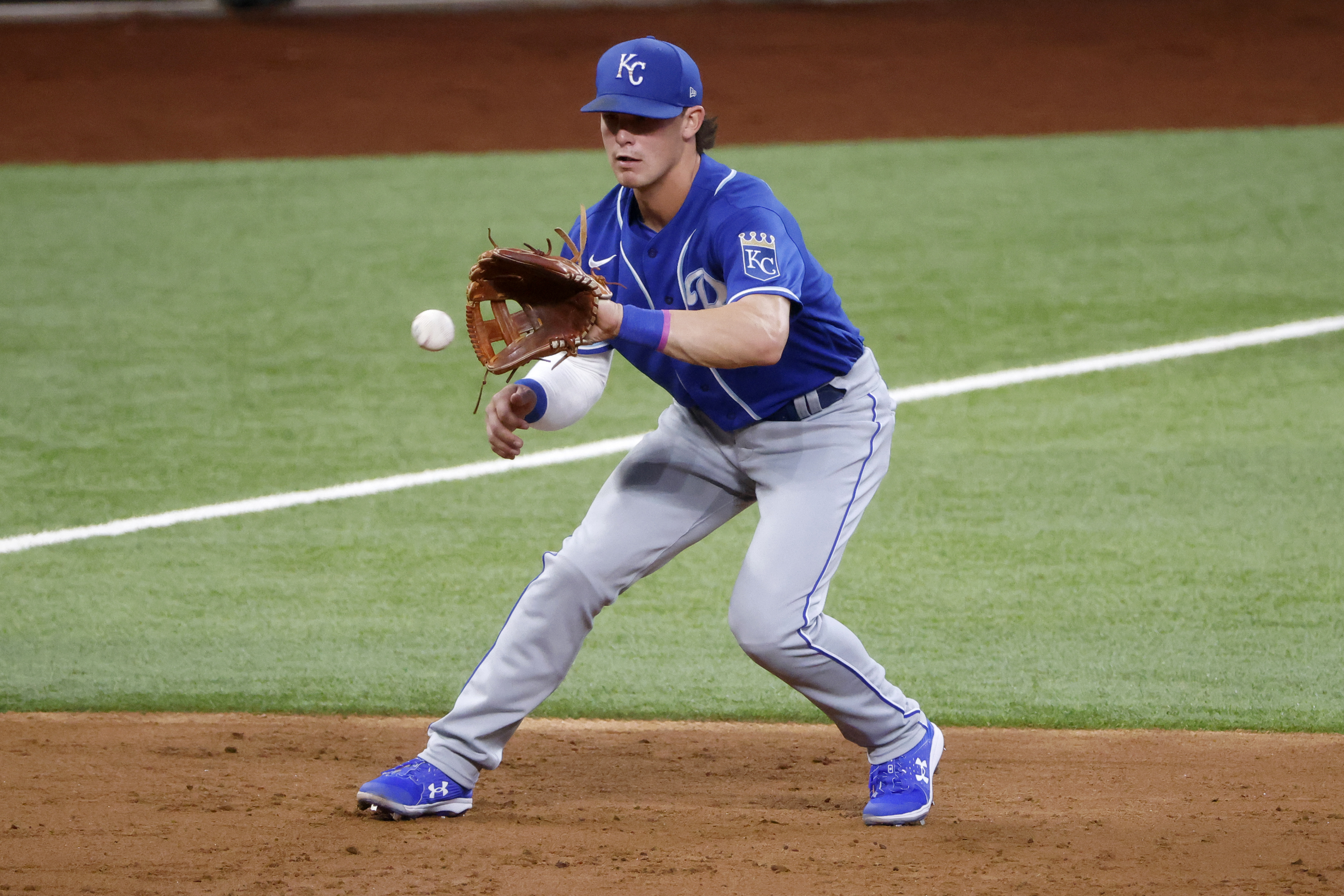 Kansas City Royals' Bobby Witt Jr. warms up before a baseball game