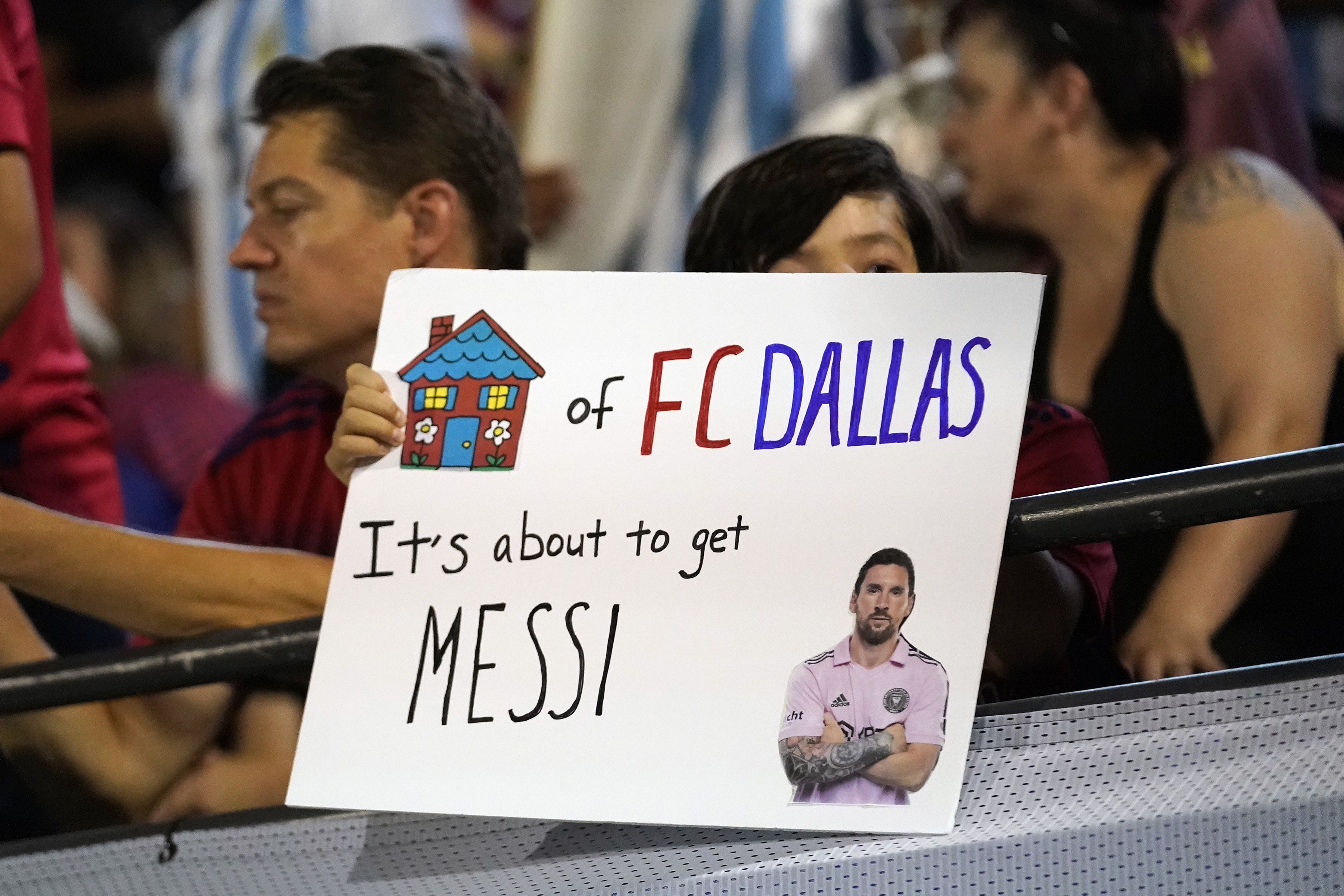 Messi sparkles again on free kick with tying goal, Inter Miami beats FC  Dallas in shootout – KGET 17