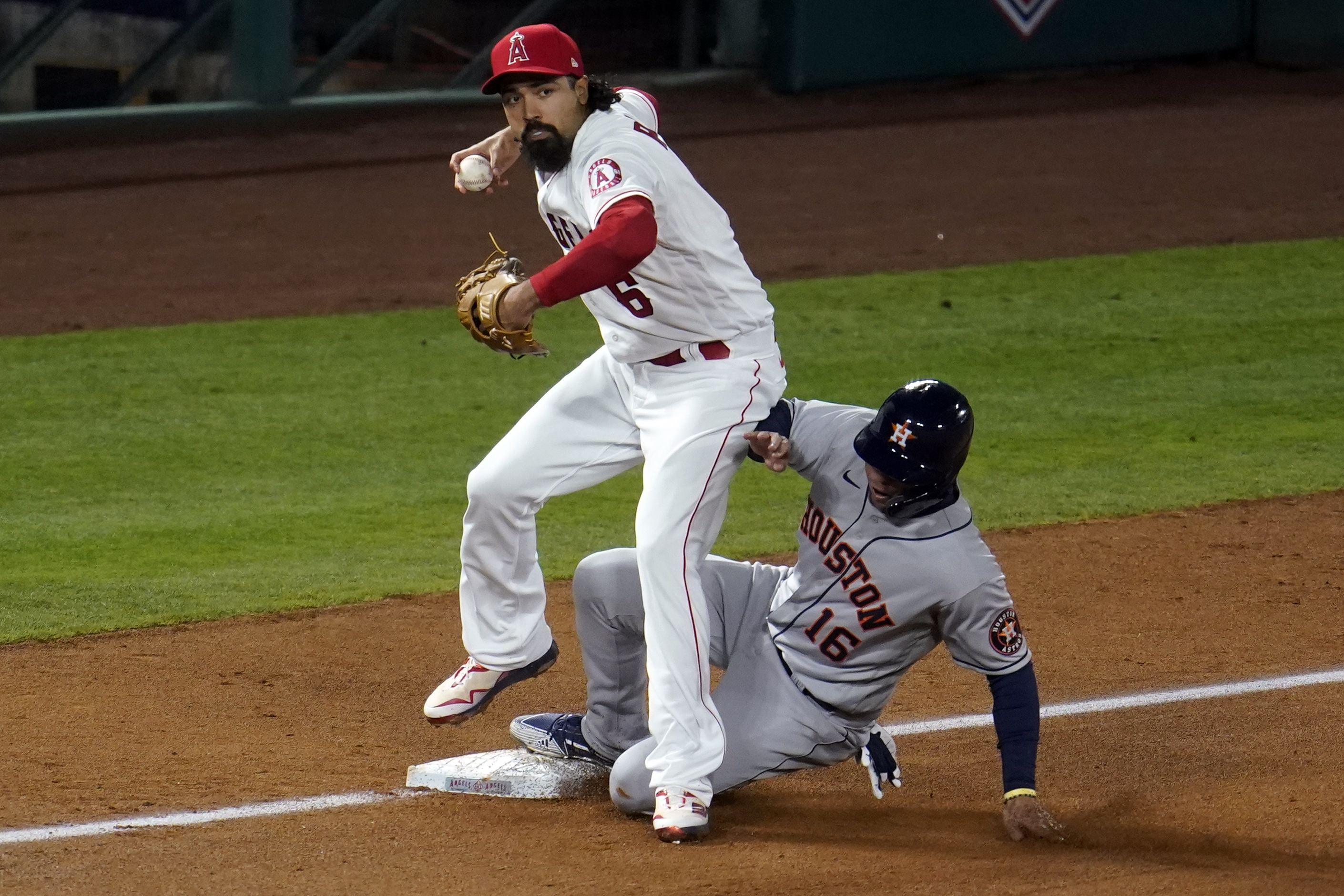 Philadelphia Phillies' Josh Harrison, Taijuan Walker reflect on