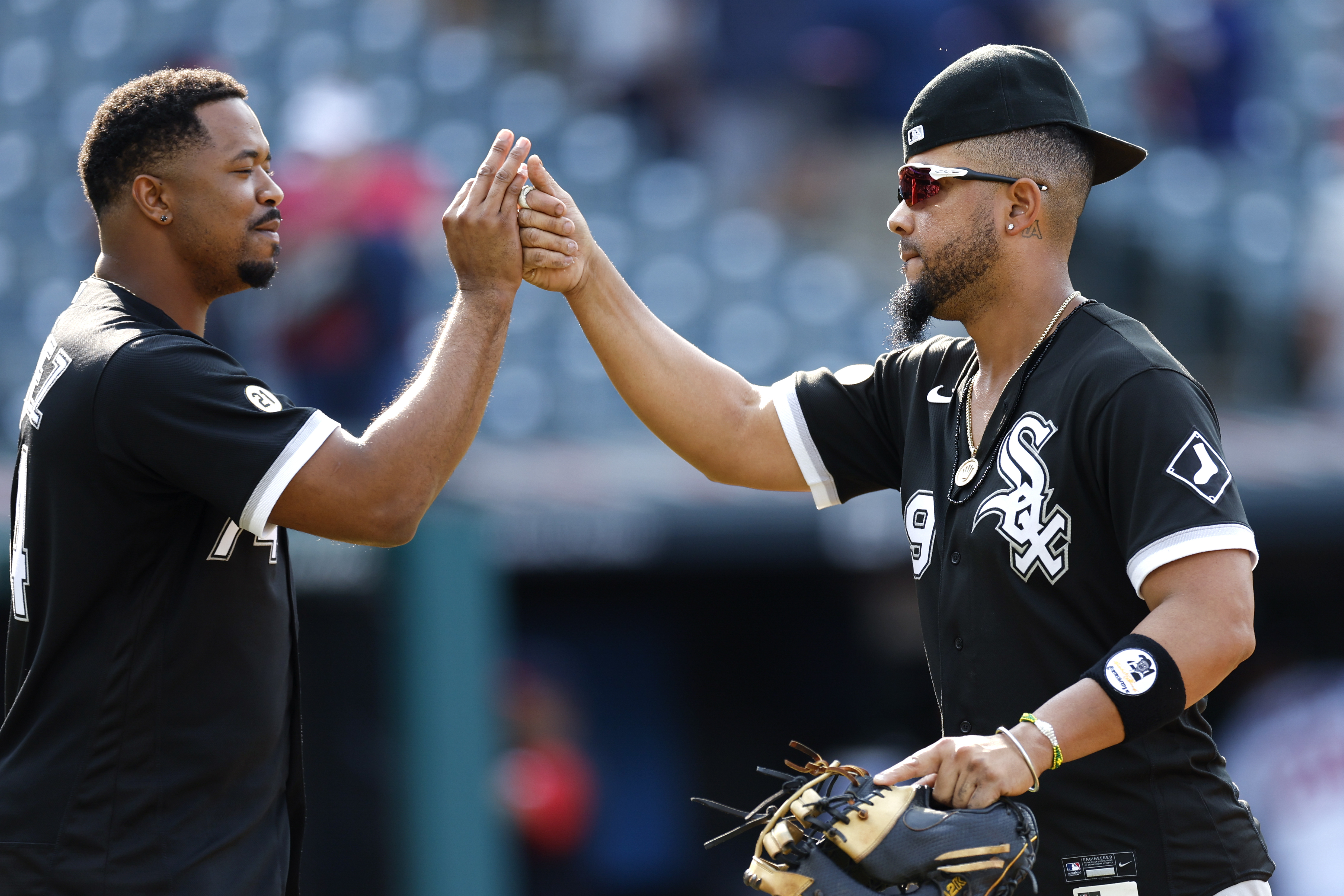 Anderson returns for White Sox, Moncada sidelined by injury