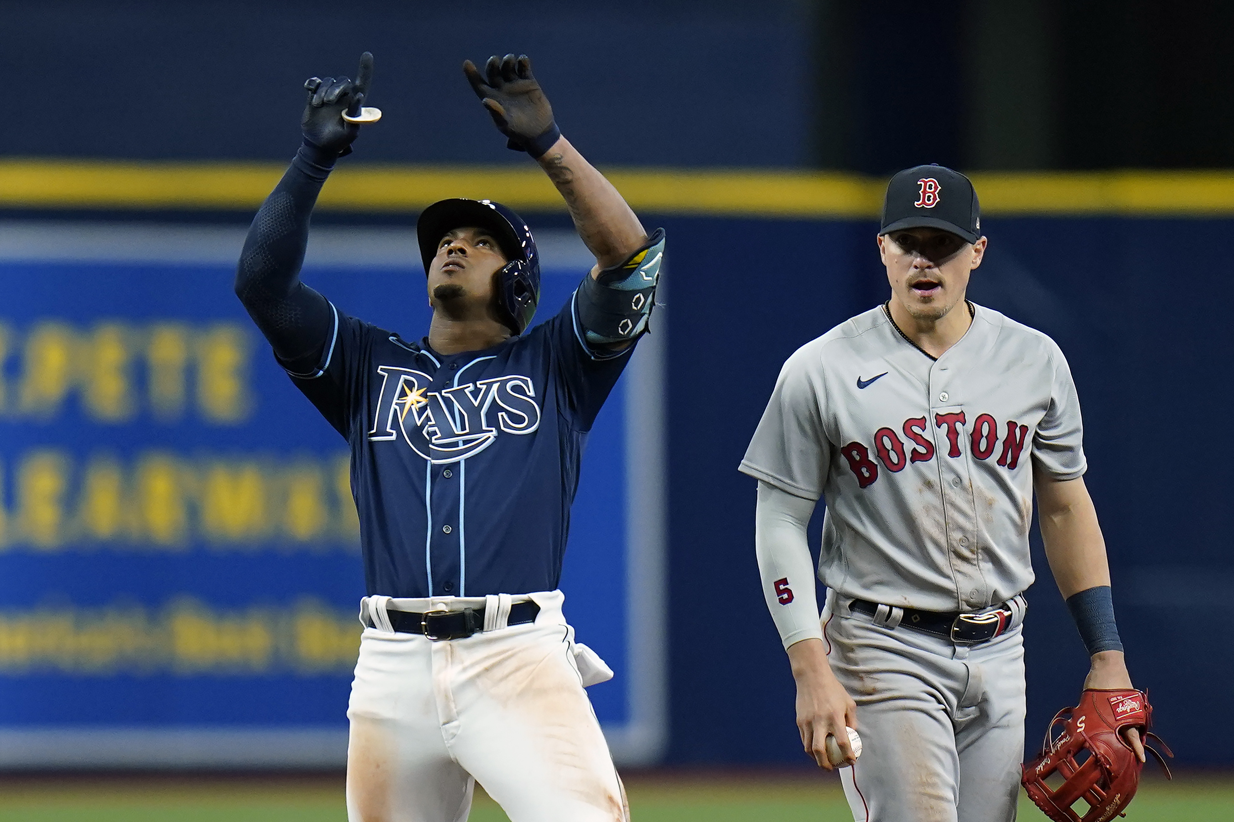 Franco HR, double in debut, but Rays lose to Red Sox in 11th