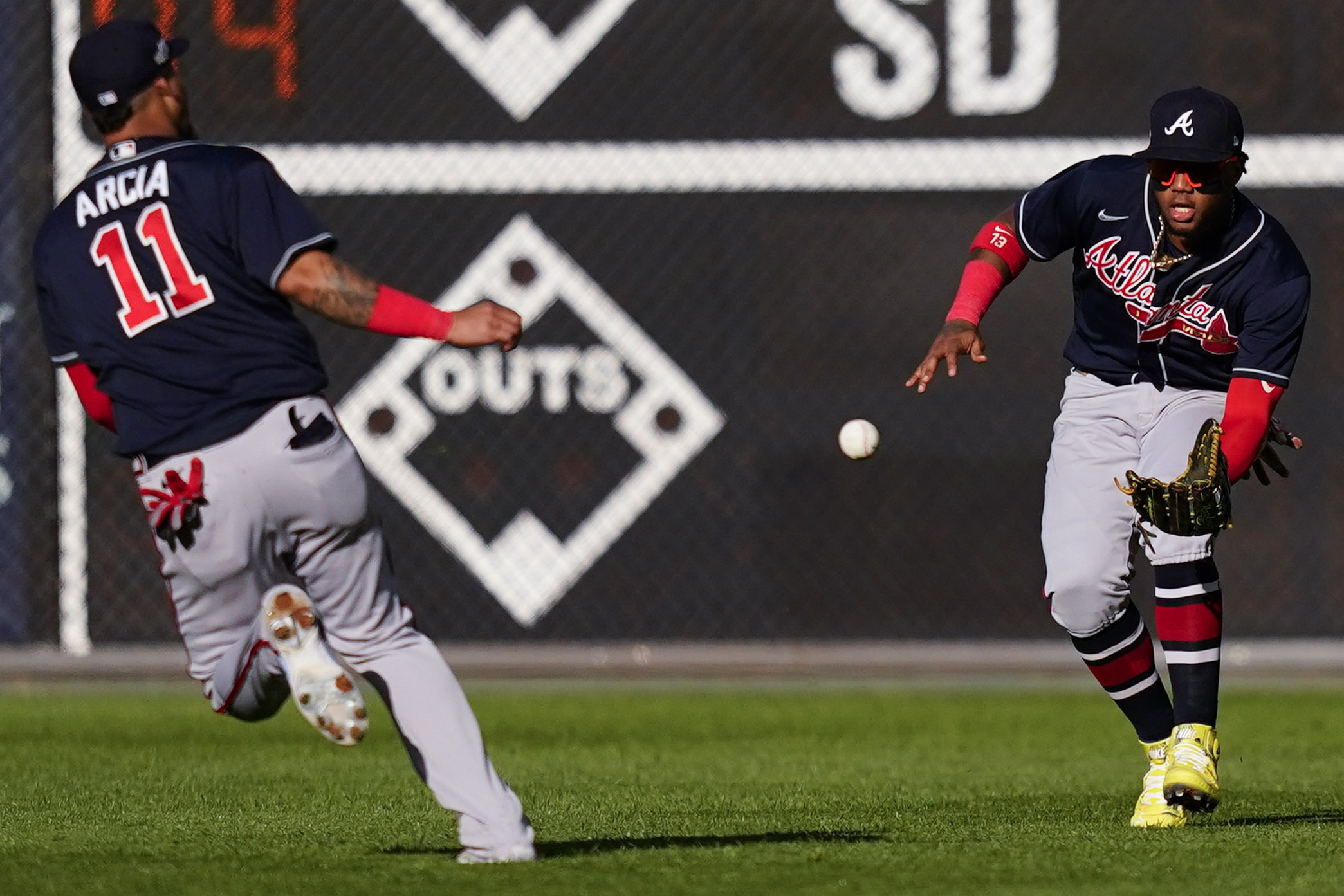 Morton, Olson lead Braves to another easy win over Mets, 5-0