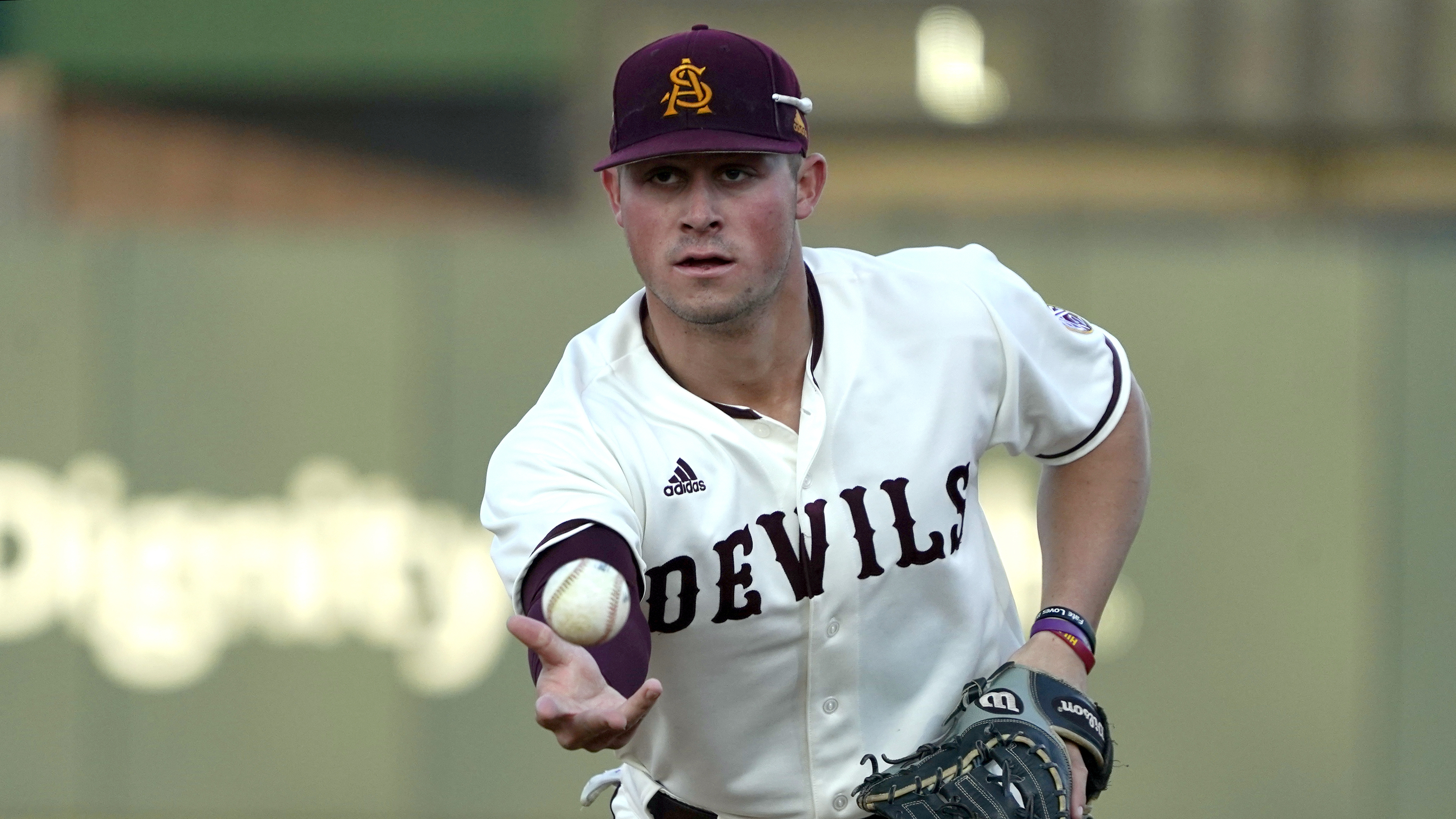 Spencer Torkelson Hitting Arizona St Twitter - Collegiate Baseball Newspaper