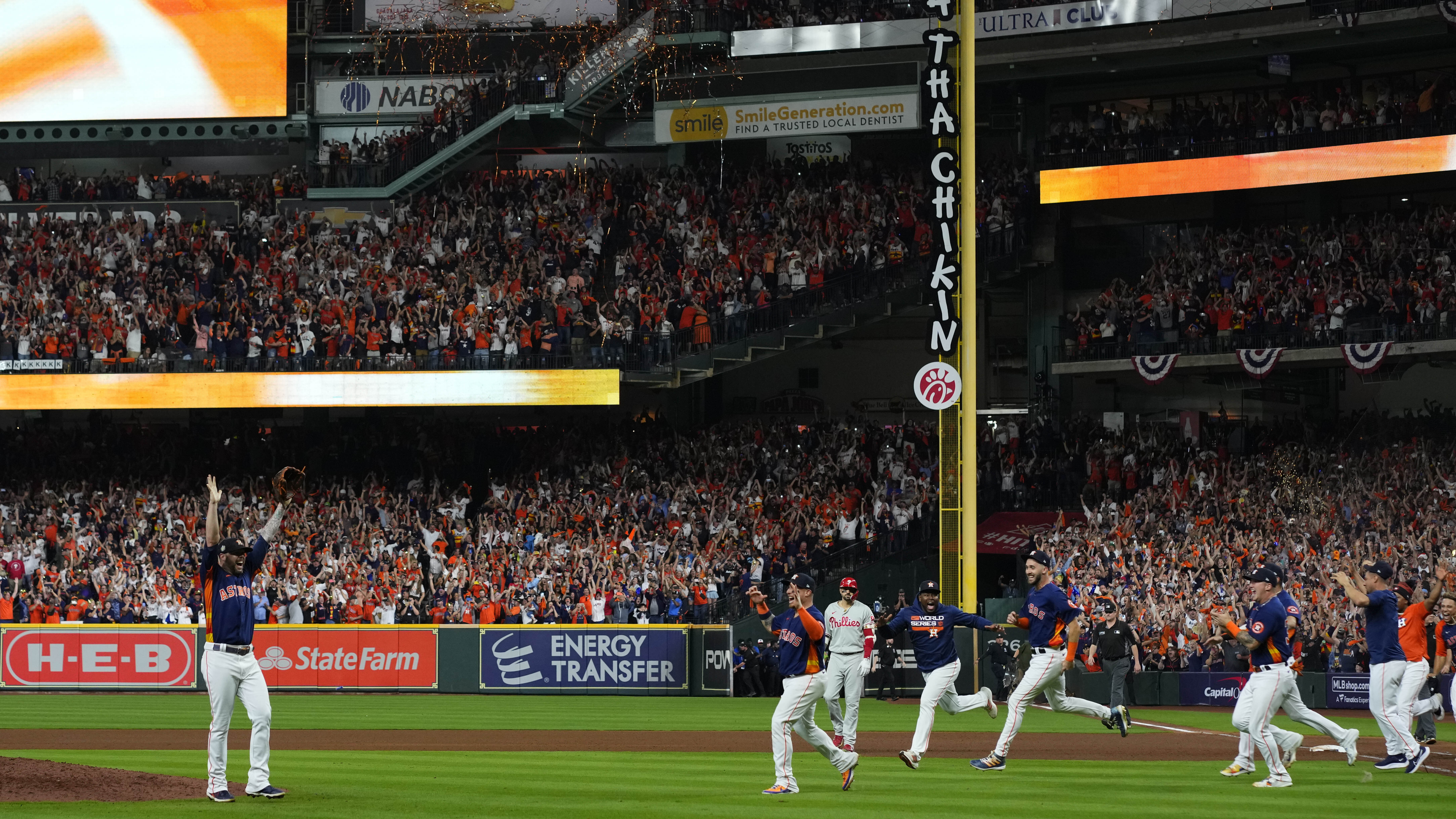 File:Space City Represented at Astros World Series Celebration